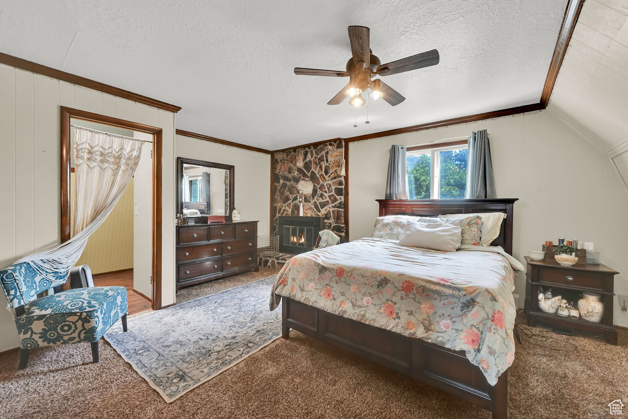 FOREST HILLS - Residential