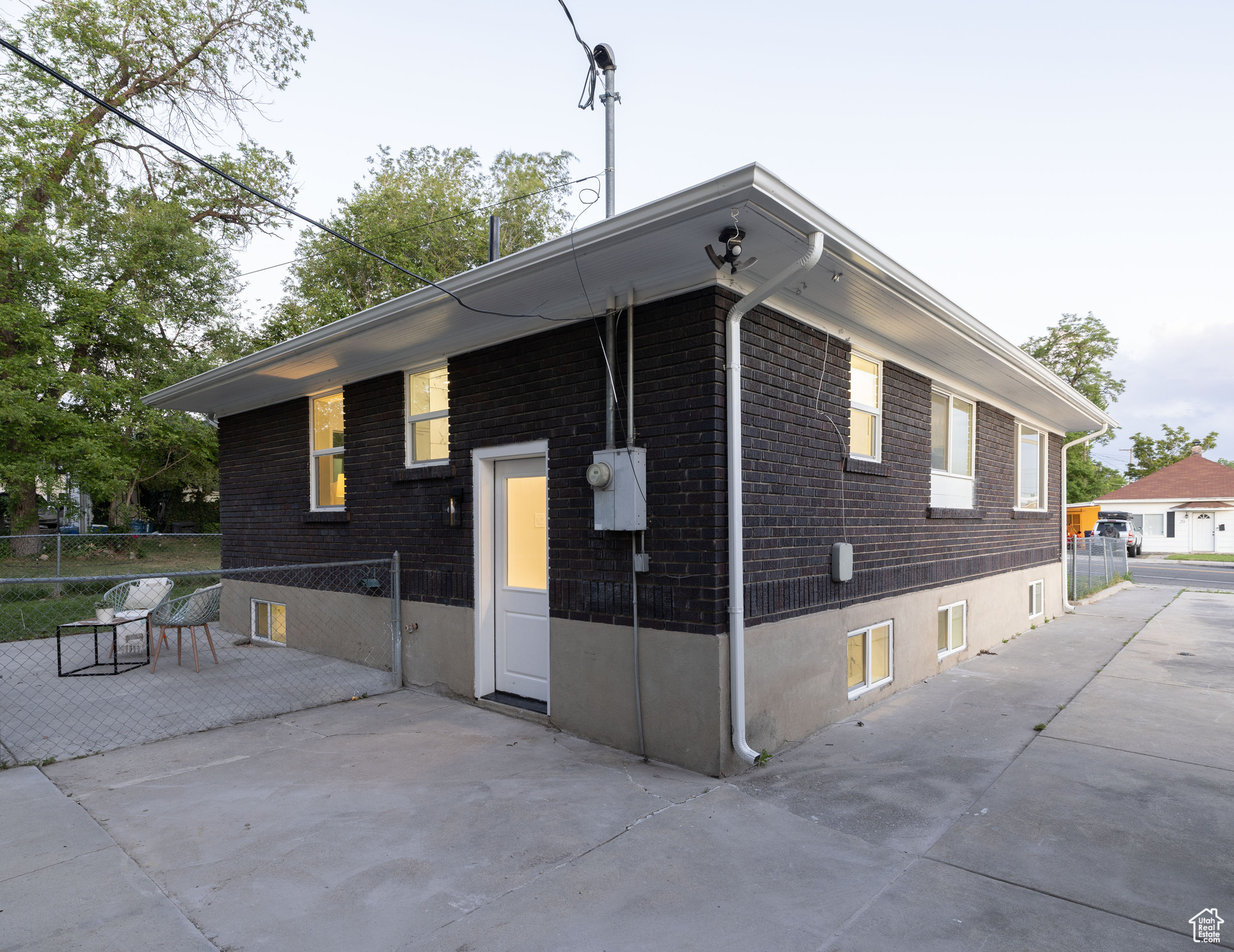 21 E 8680, Sandy, Utah image 36