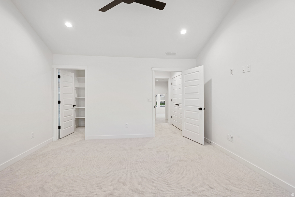 DAYBREAK - Residential