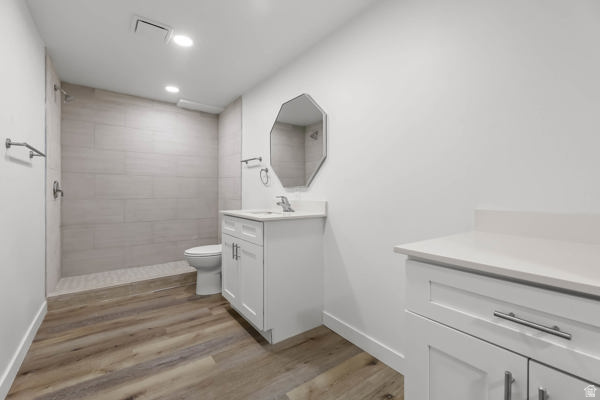 LEXINGTON GREENS AT OVERLAKE SUBDIVISION - Residential