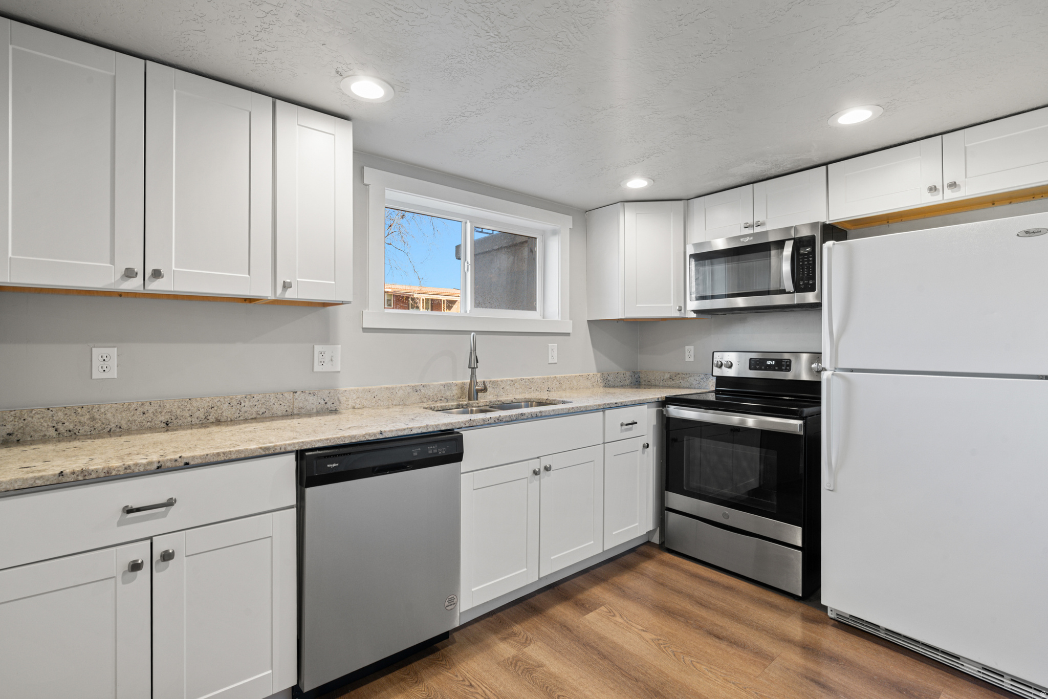 MEADOWS - Residential