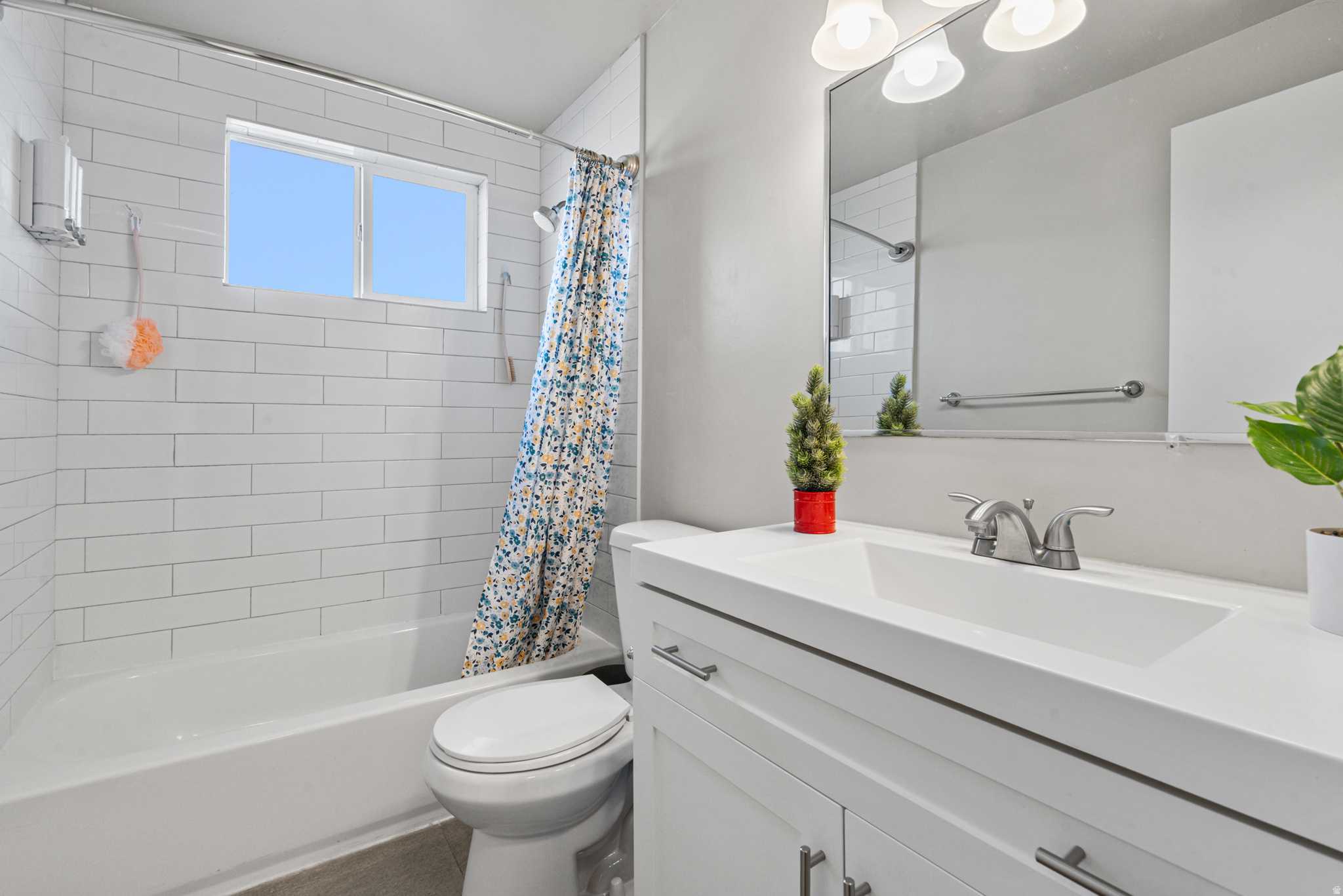 MEADOWS - Residential