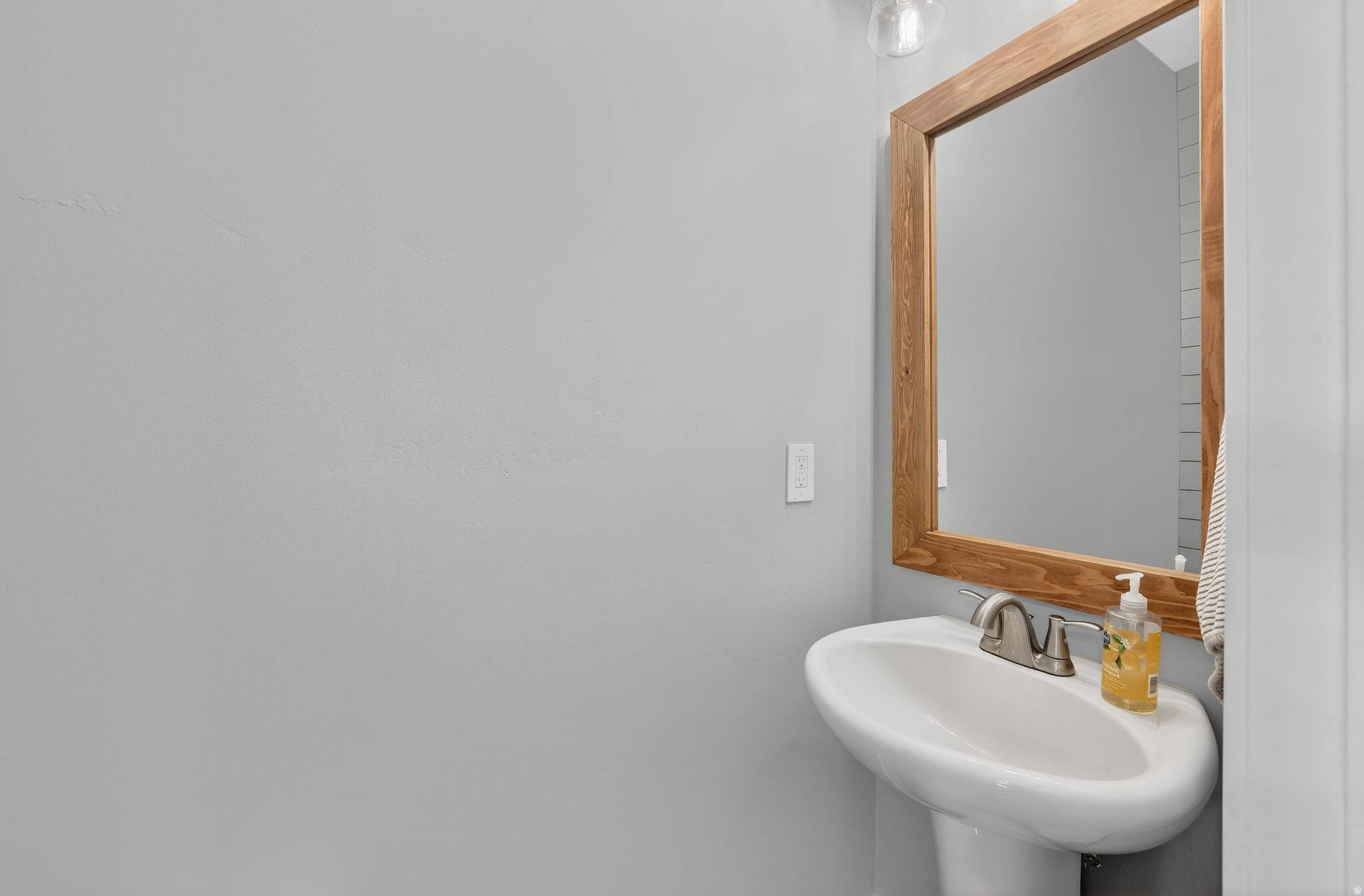 VALENTINE ESTATES - Residential