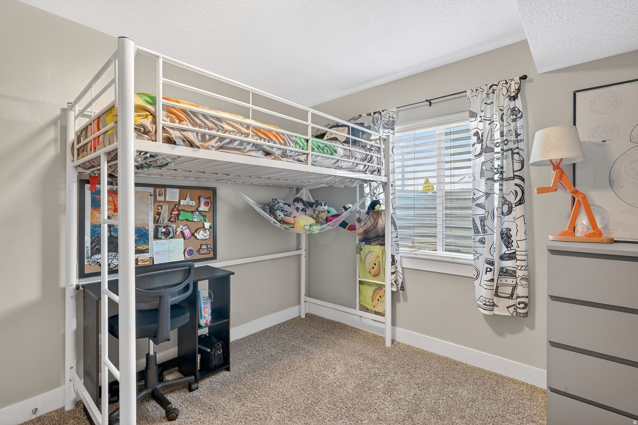 VALENTINE ESTATES - Residential