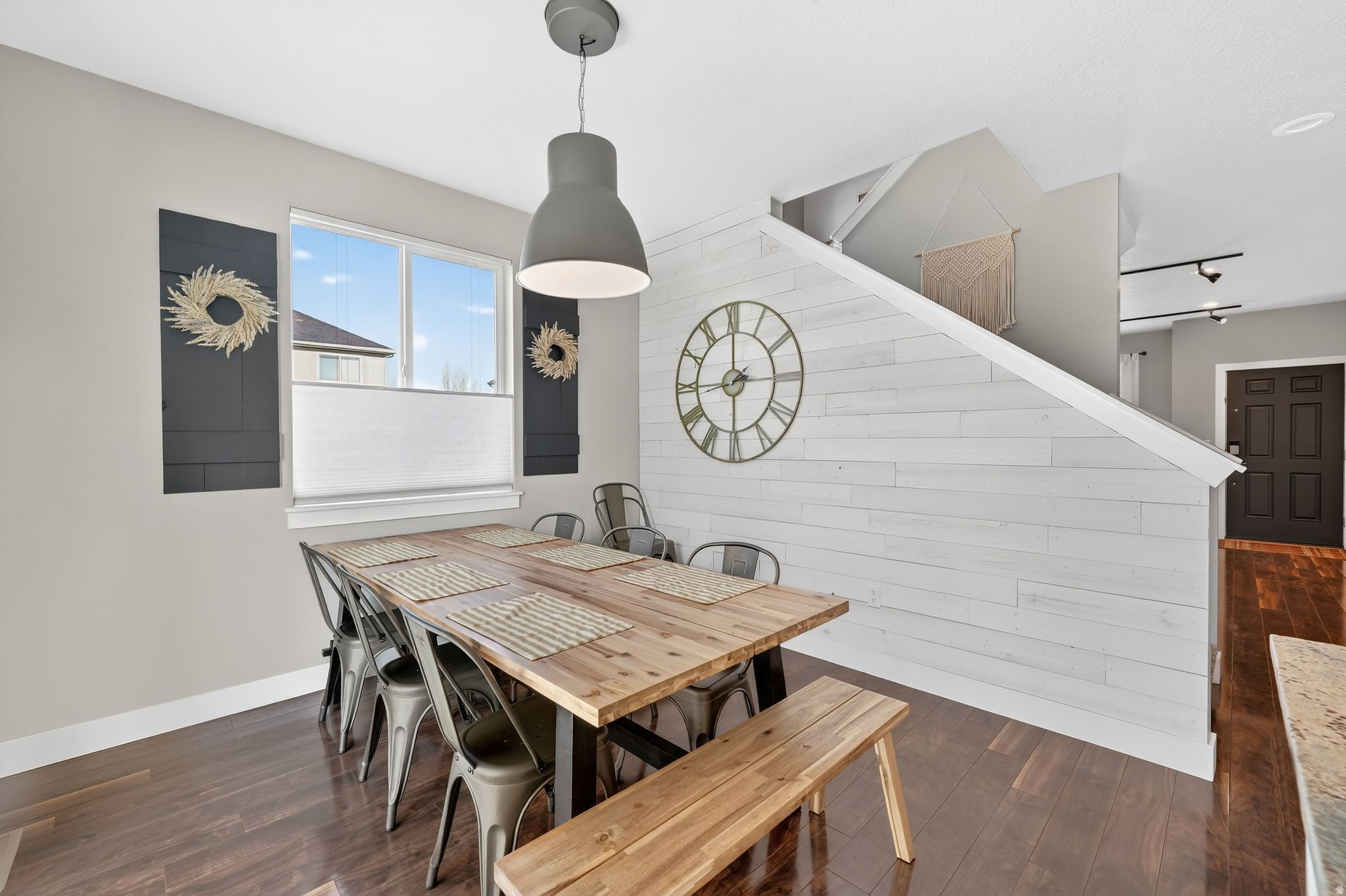 VALENTINE ESTATES - Residential