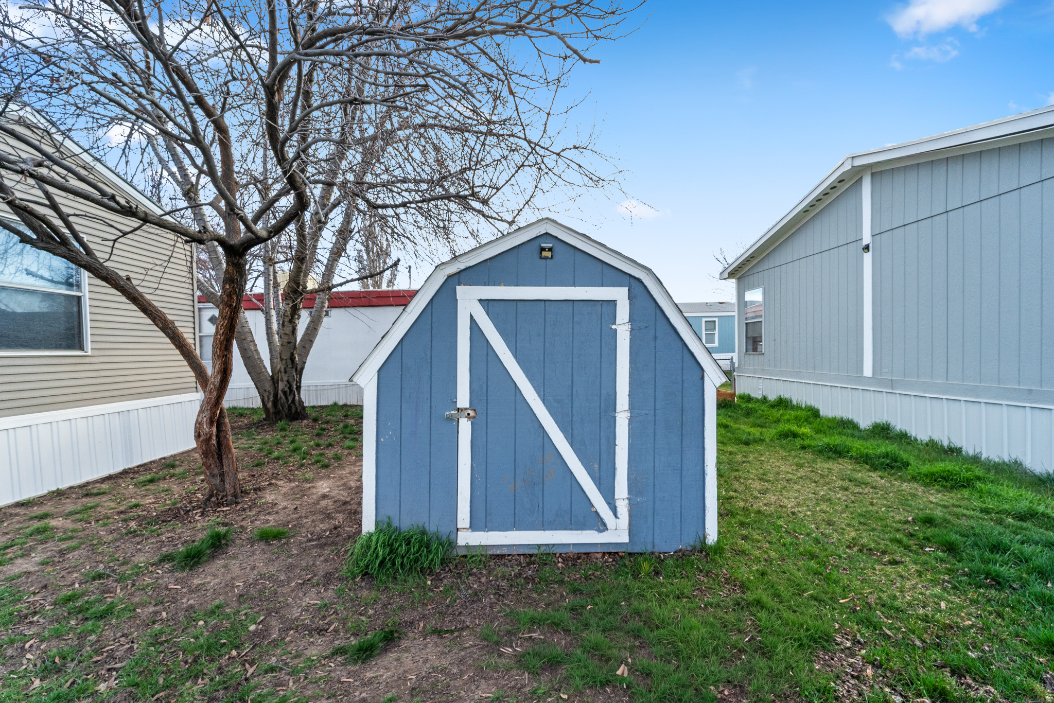 RIVERDALE MANUFACTURED HOME COMMUNITY - Residential