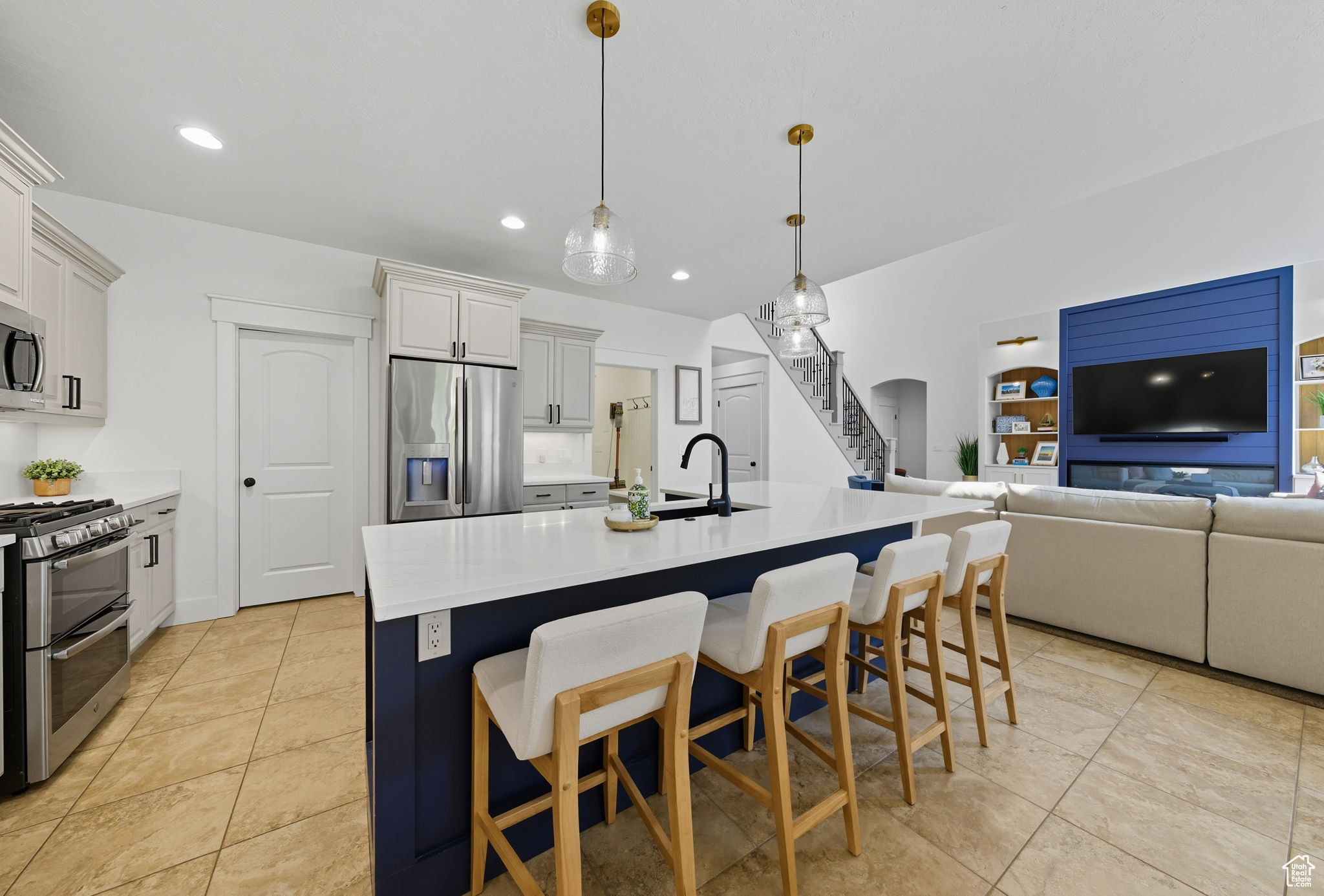 ROSE CREST - Residential