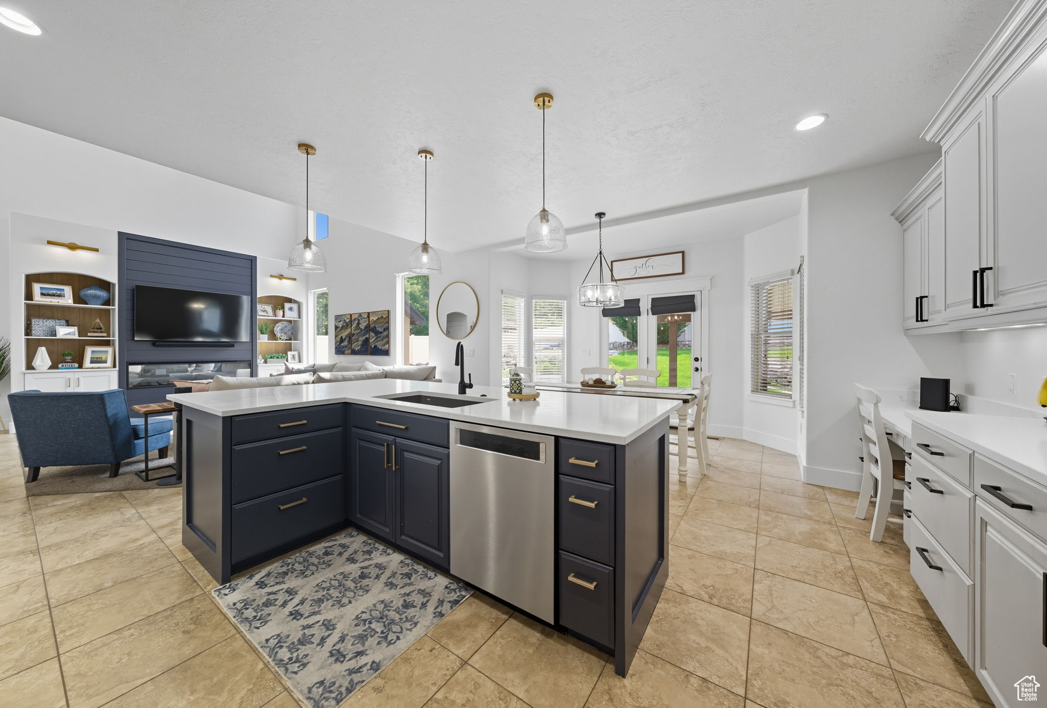ROSE CREST - Residential