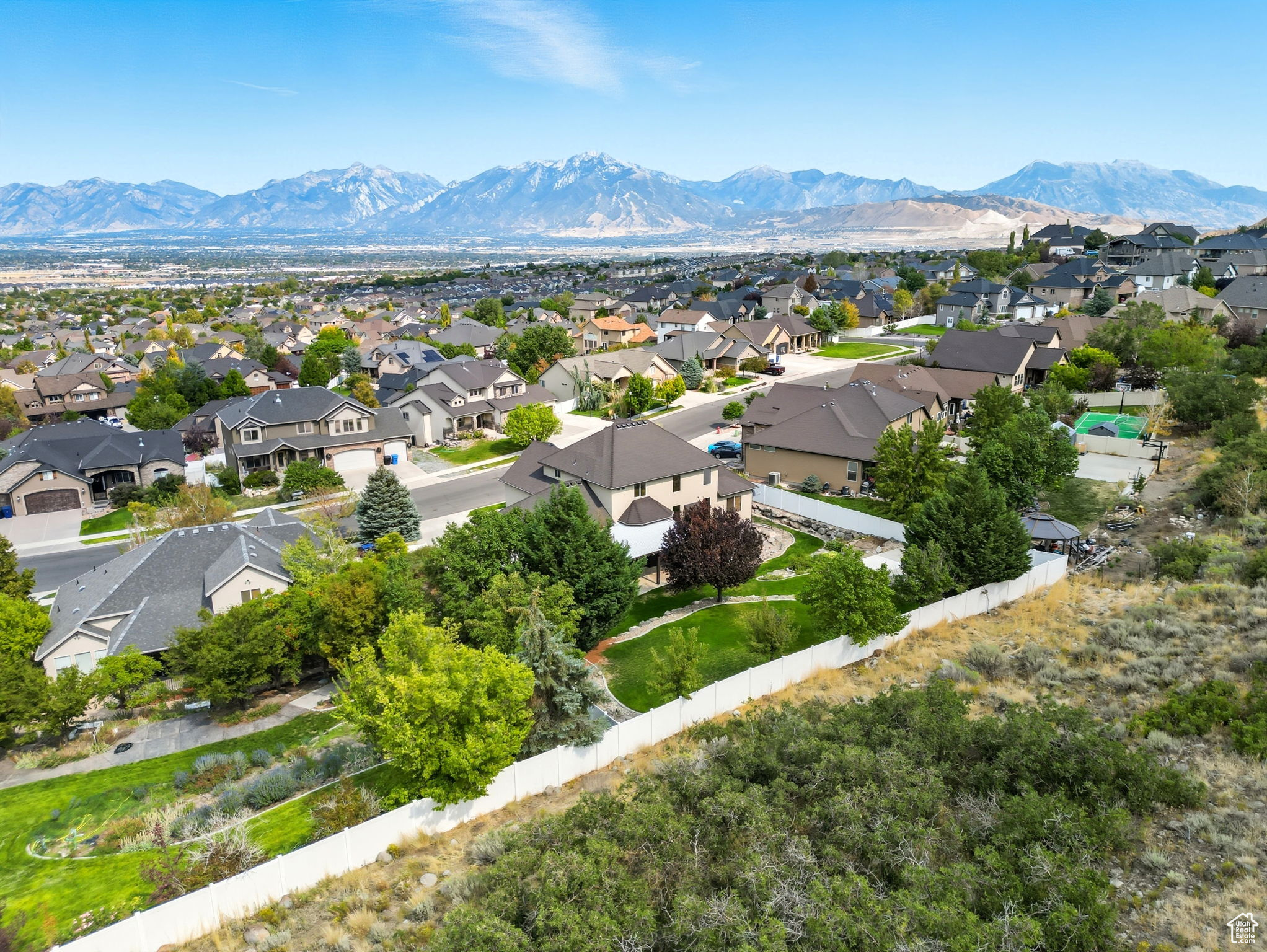 ROSE CREST - Residential