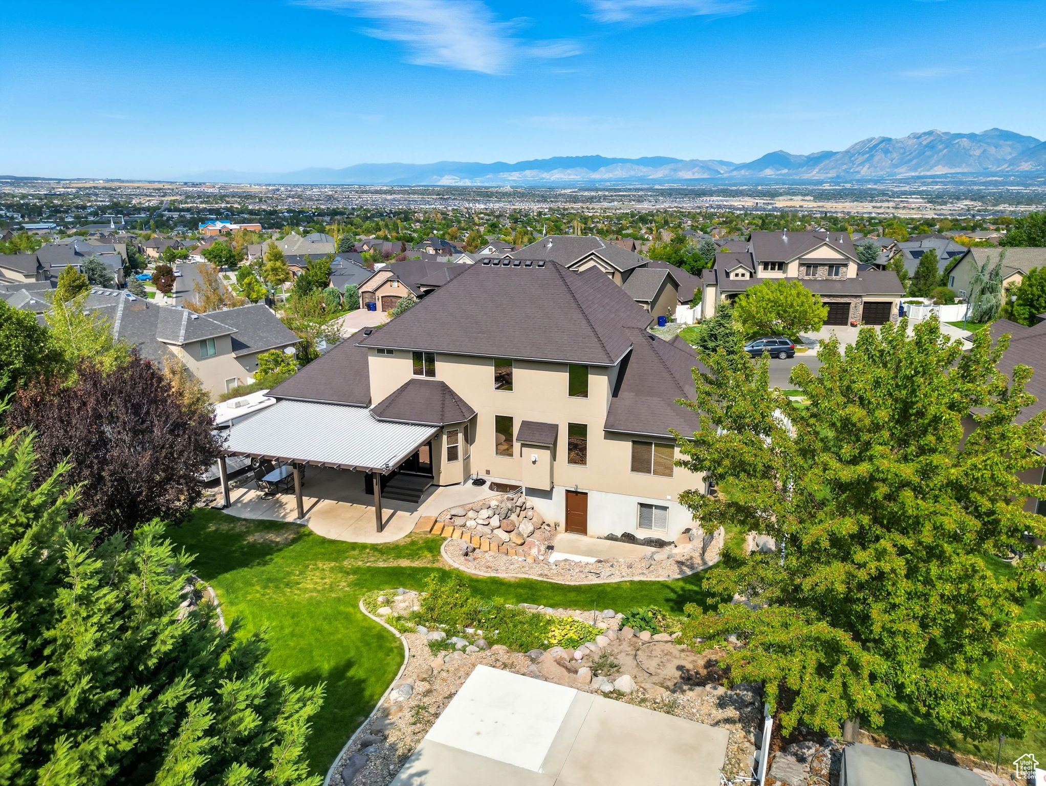 ROSE CREST - Residential