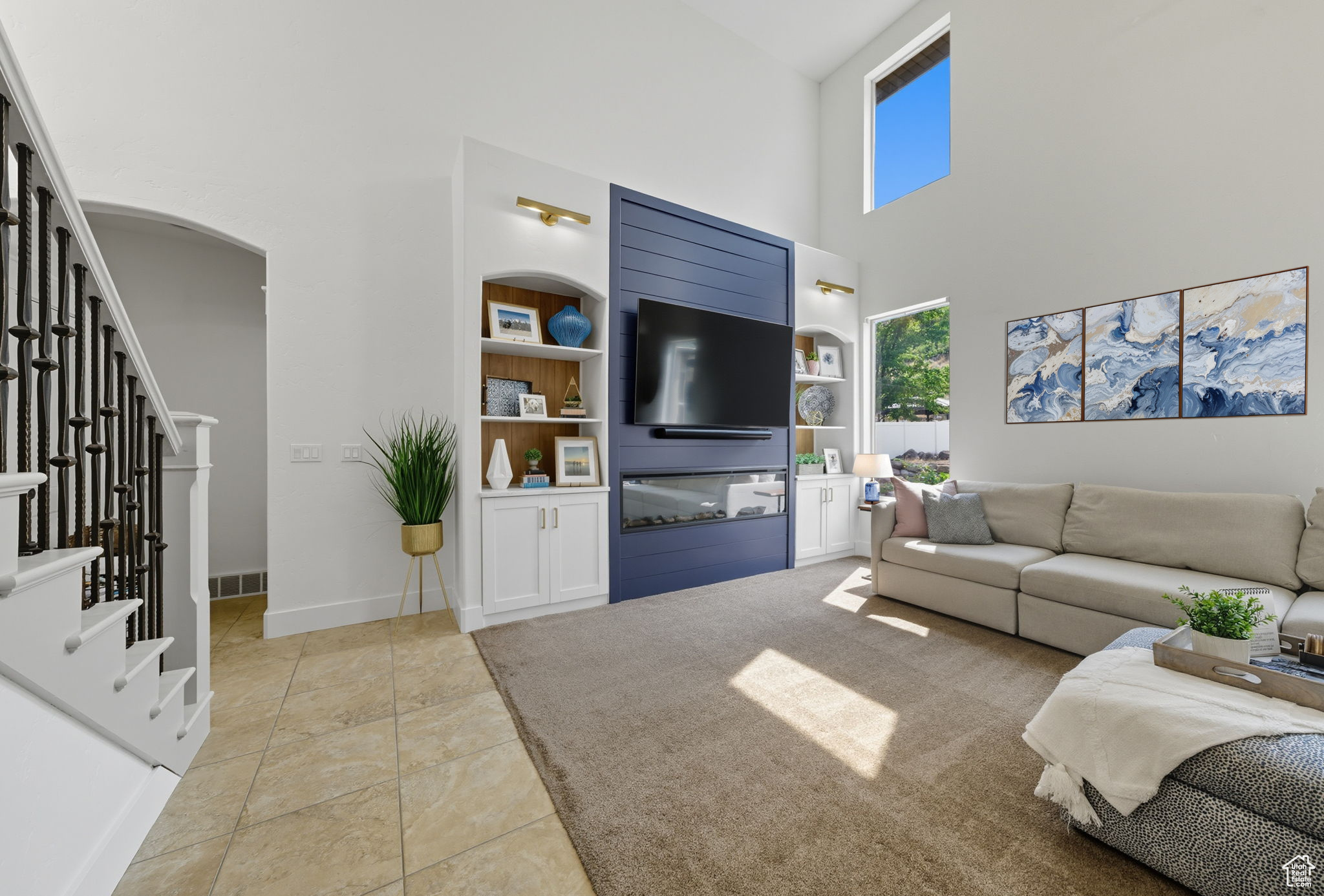 ROSE CREST - Residential