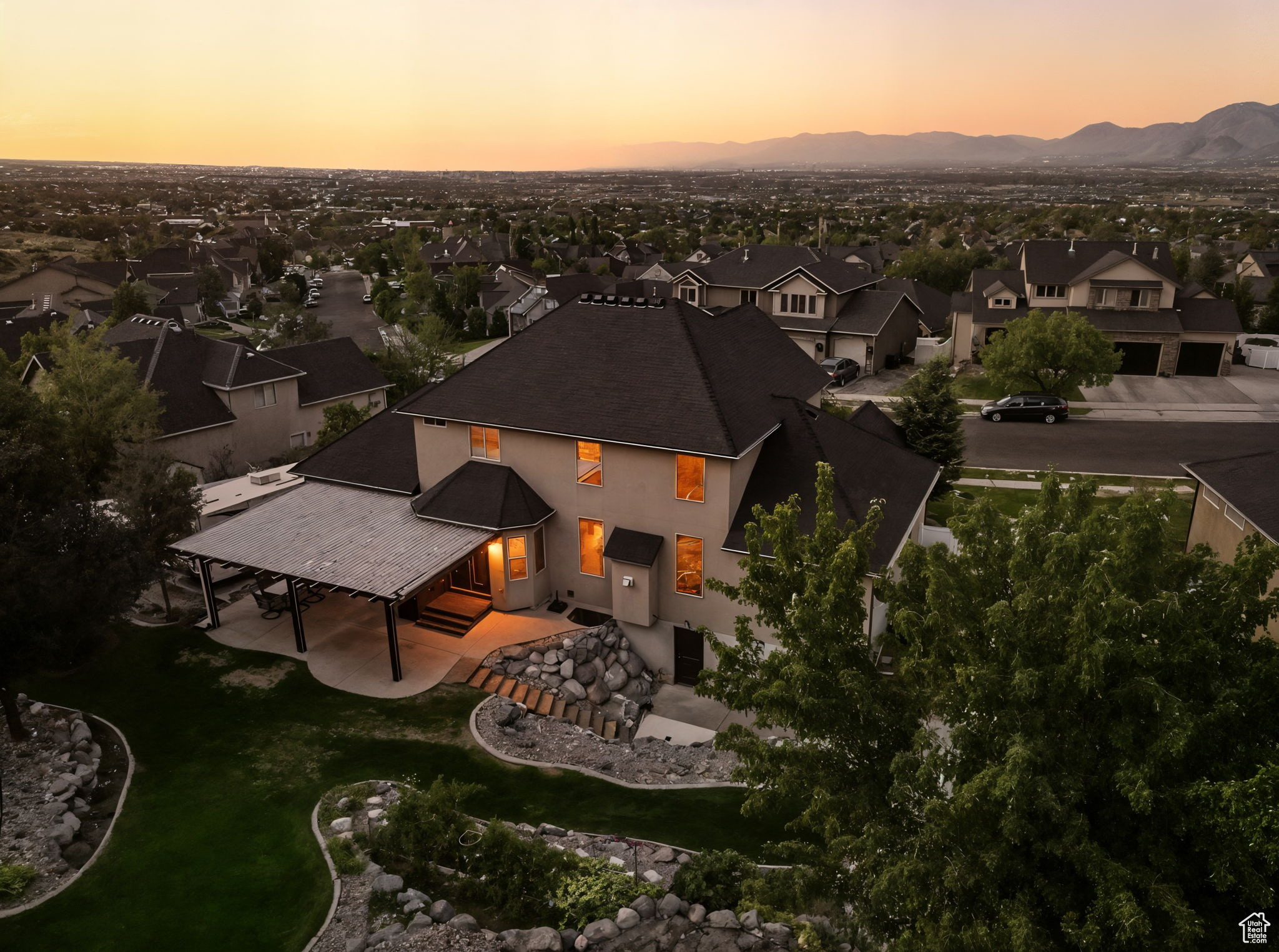 ROSE CREST - Residential