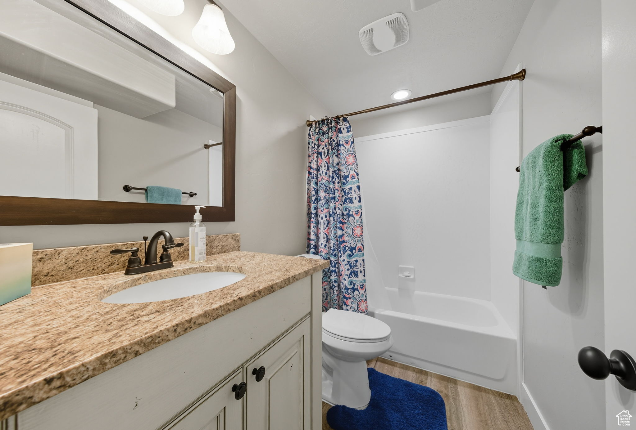 ROSE CREST - Residential
