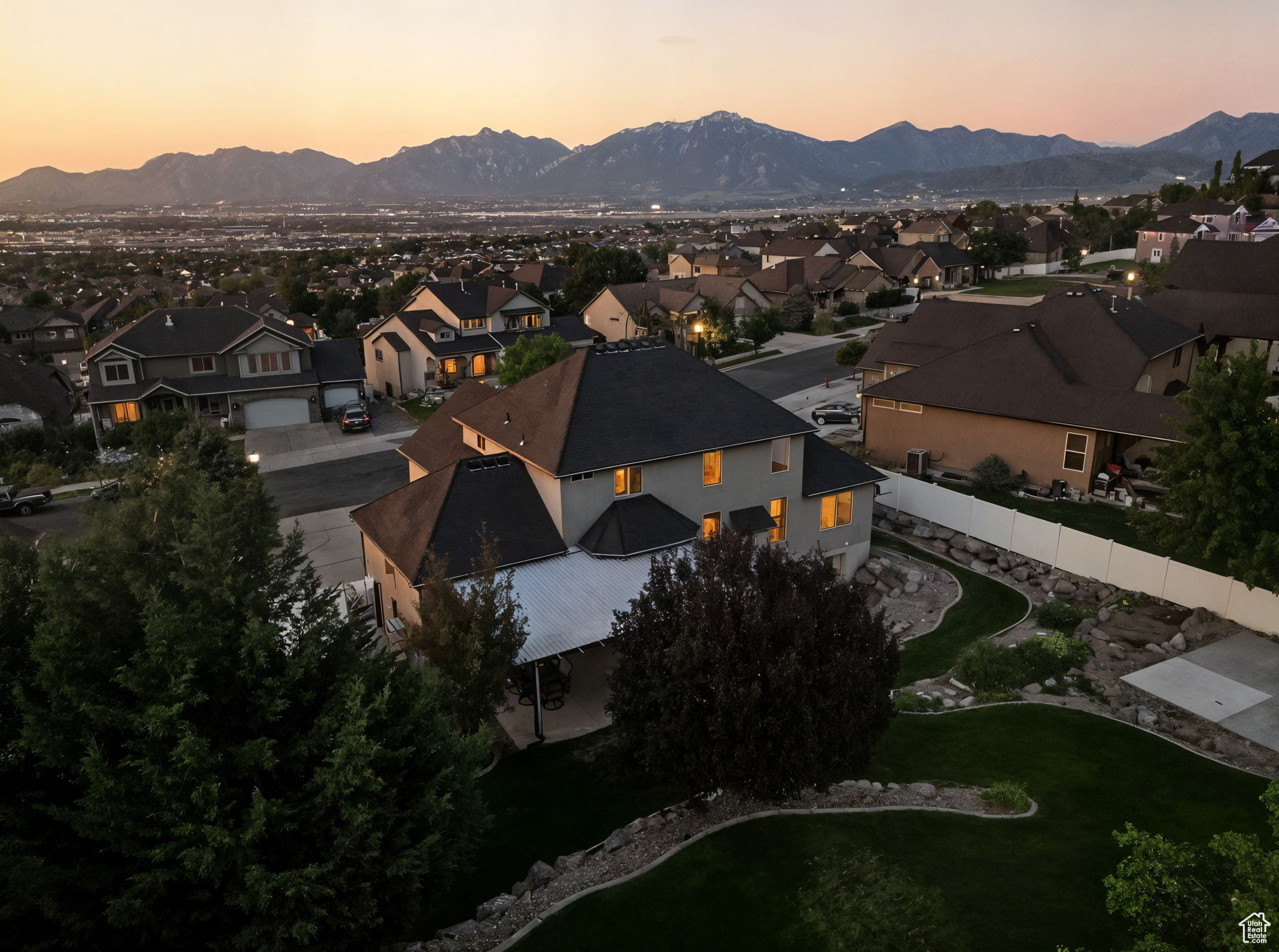 ROSE CREST - Residential