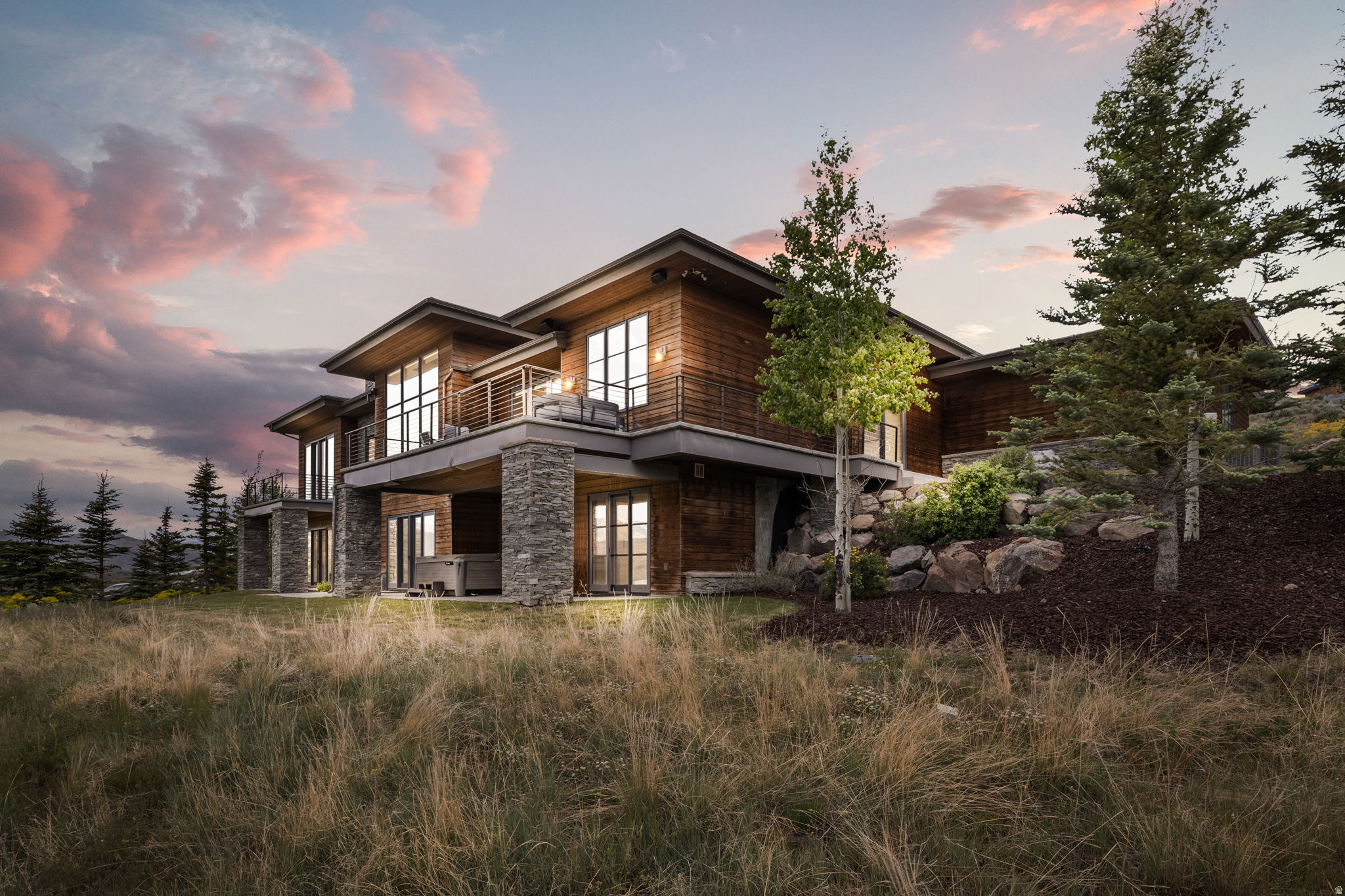 DEER VISTA - Residential
