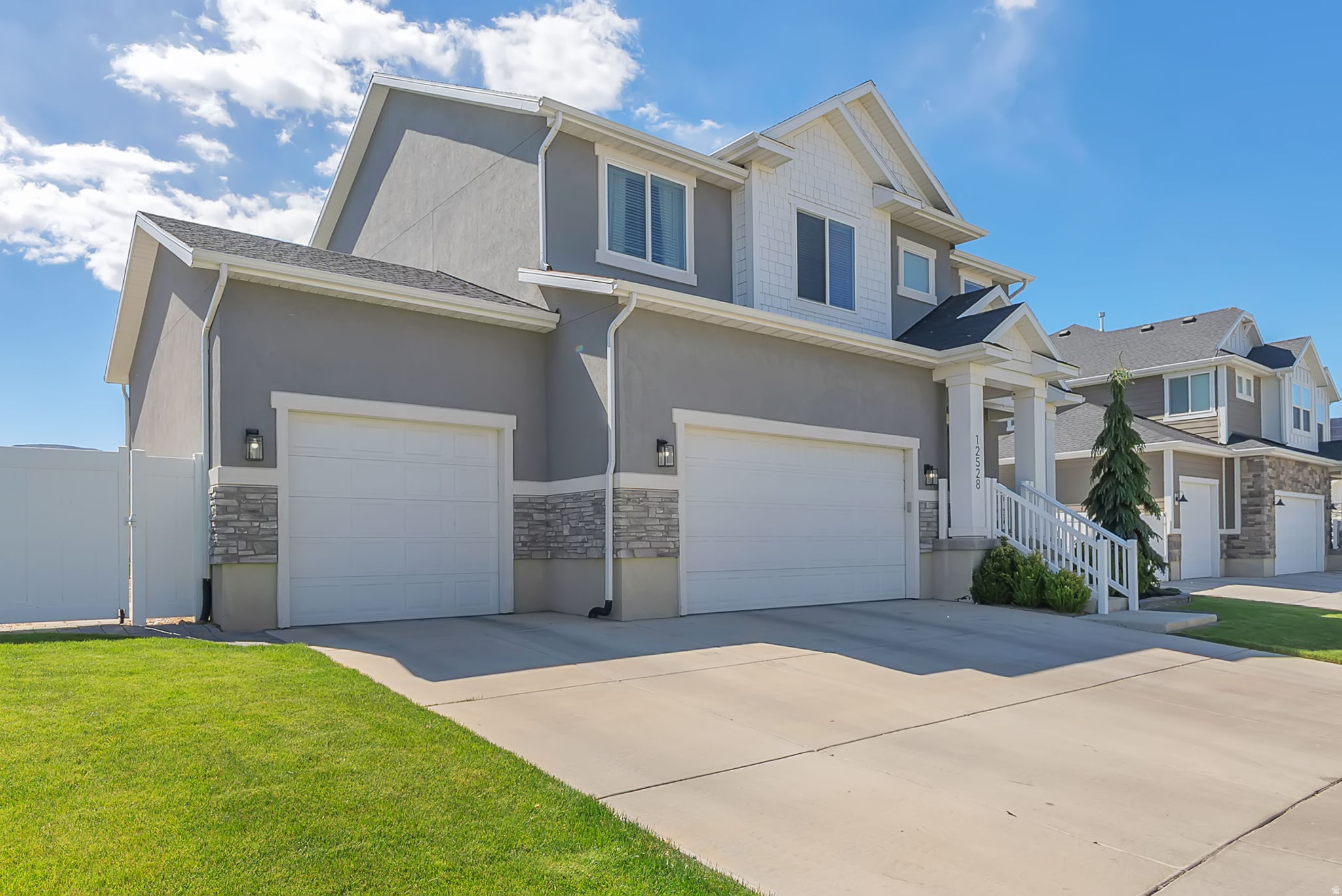 CREEK RIDGE - Residential