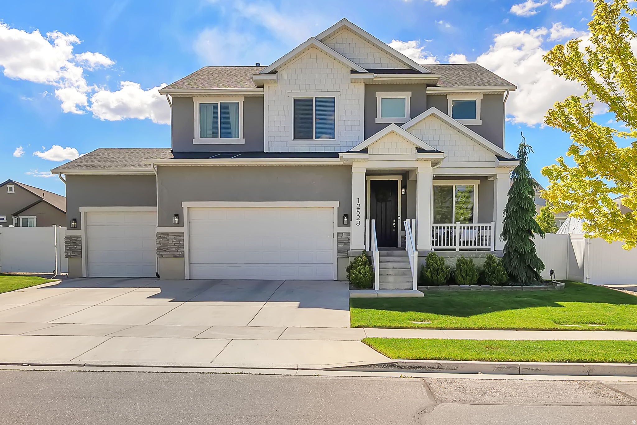 CREEK RIDGE - Residential