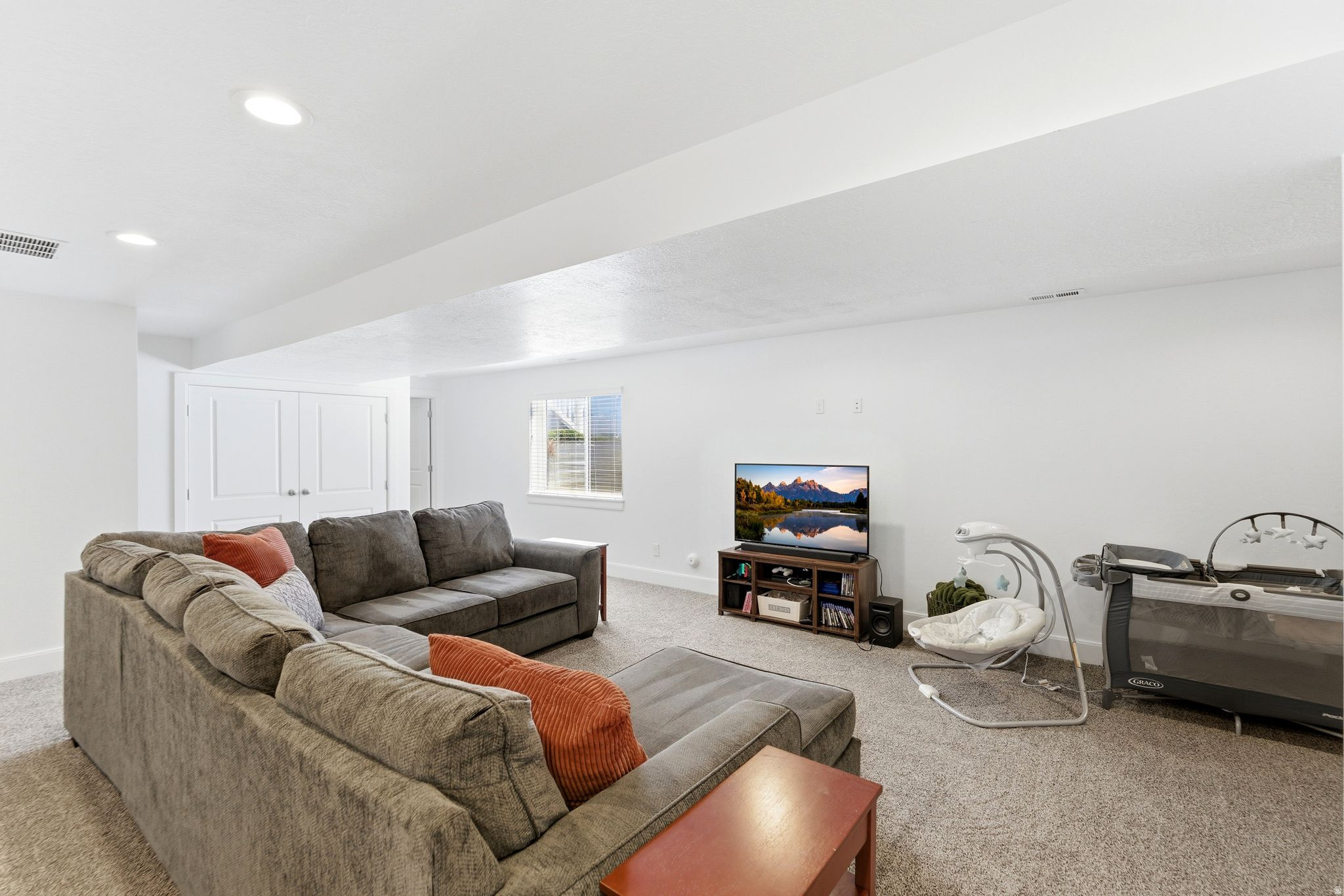 TREMONT PLACE - Residential