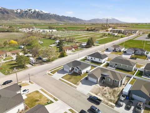 Tiny photo for 29 W 930 S, Tremonton, UT 84337 (MLS # 2146548)