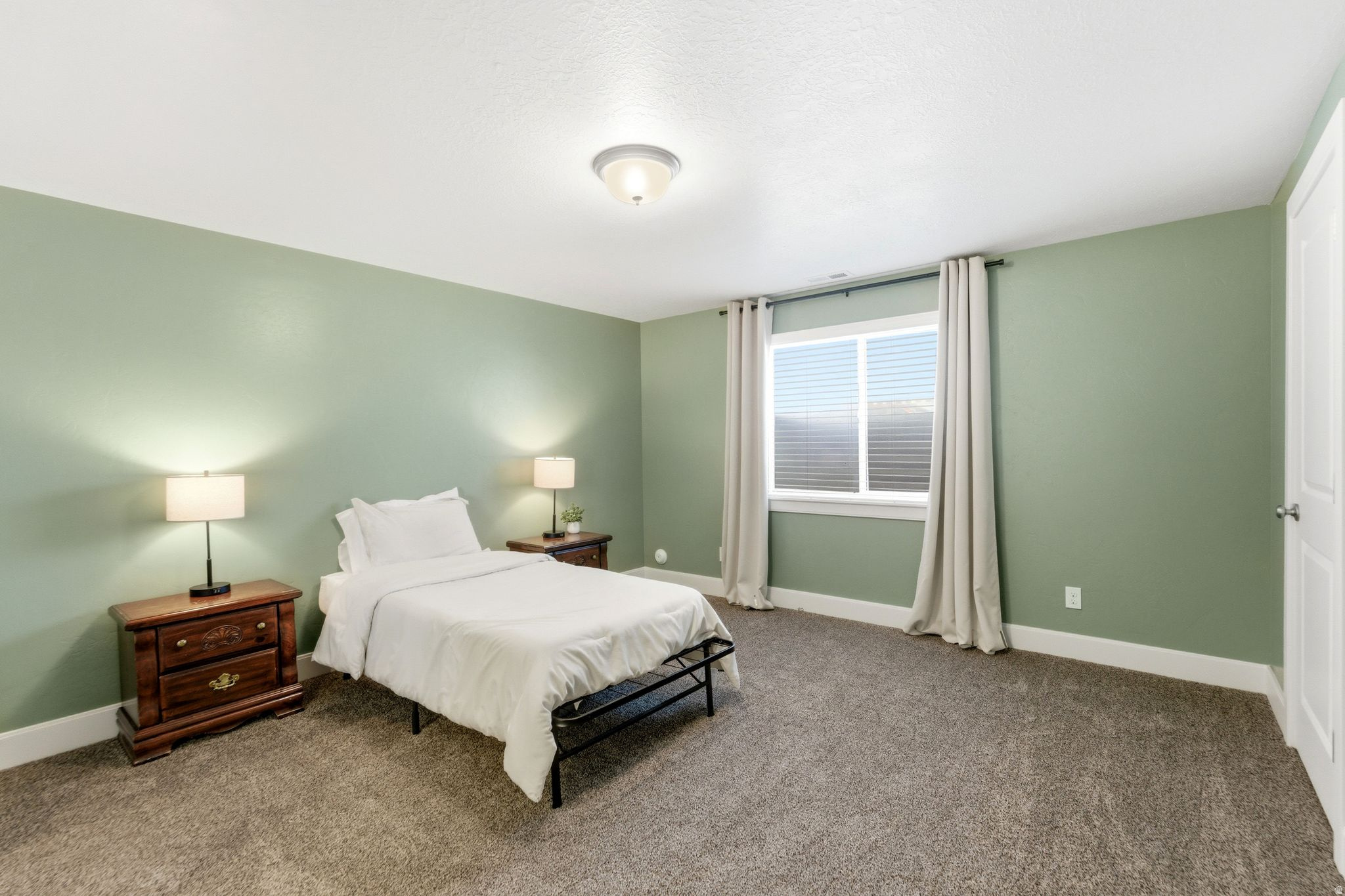 TREMONT PLACE - Residential