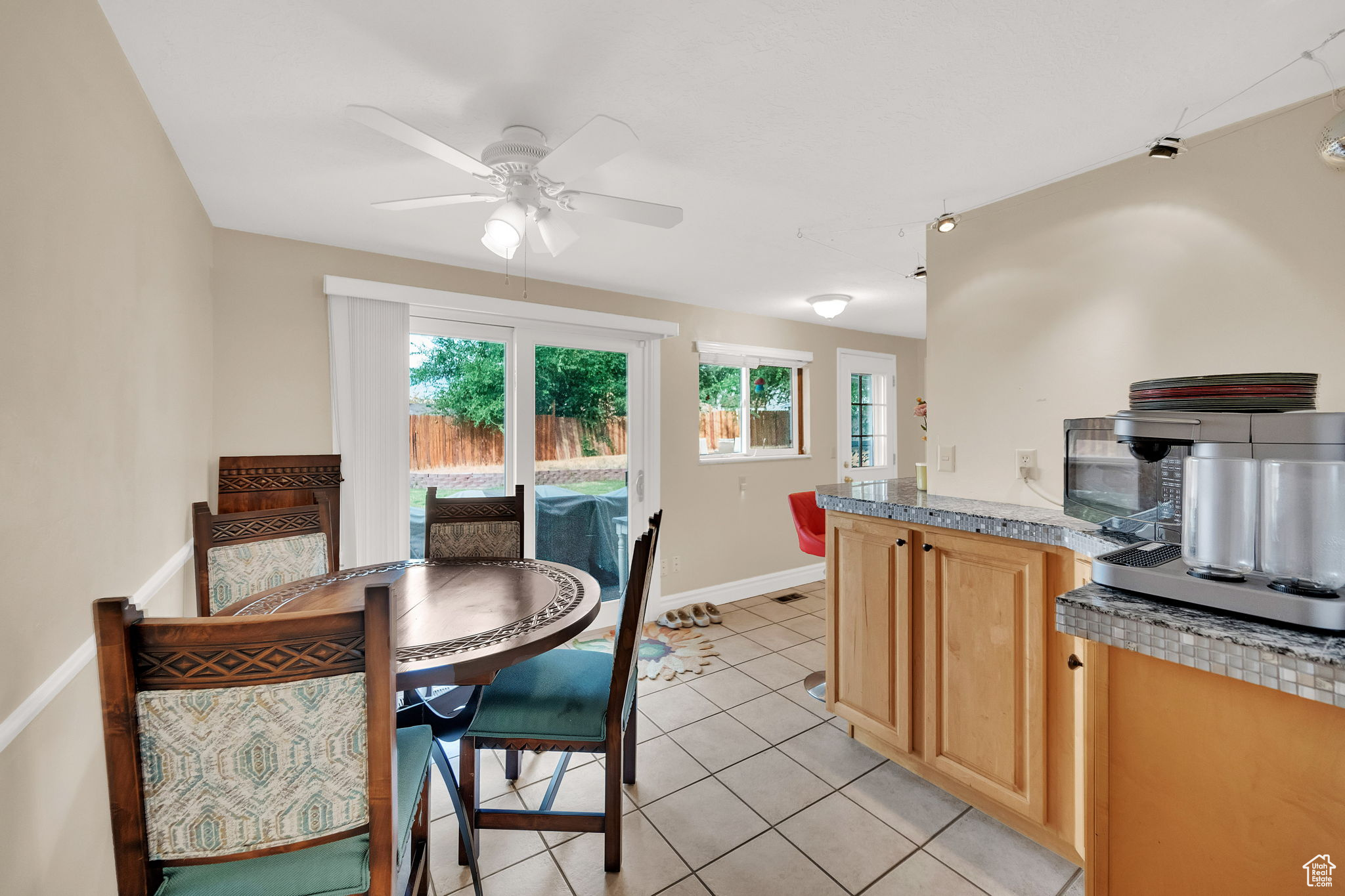 WHITE CITY - Residential