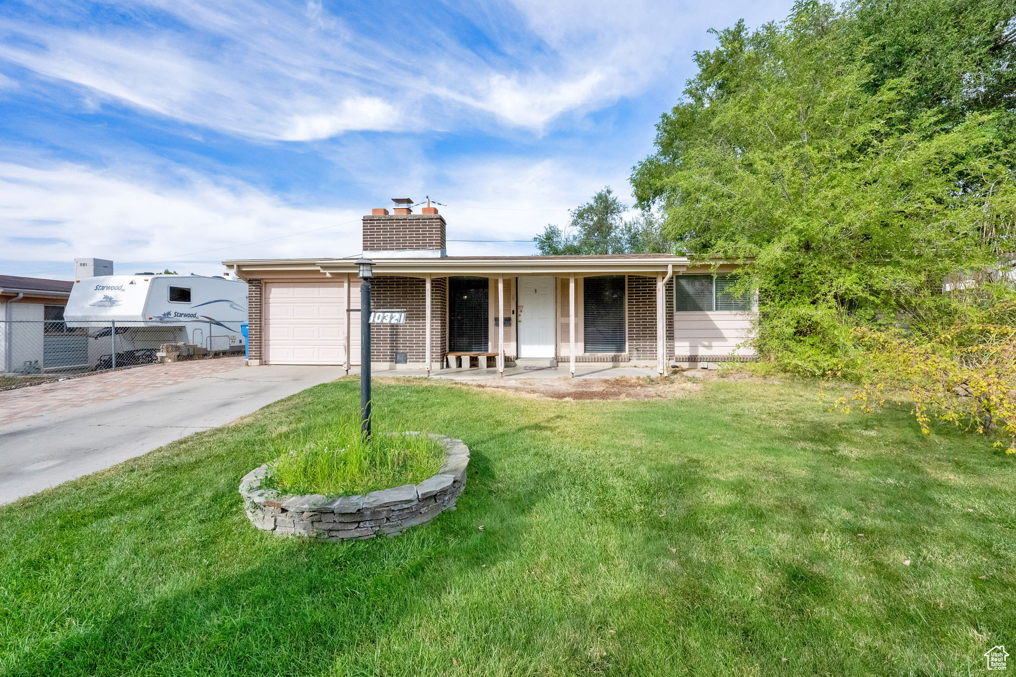 WHITE CITY - Residential