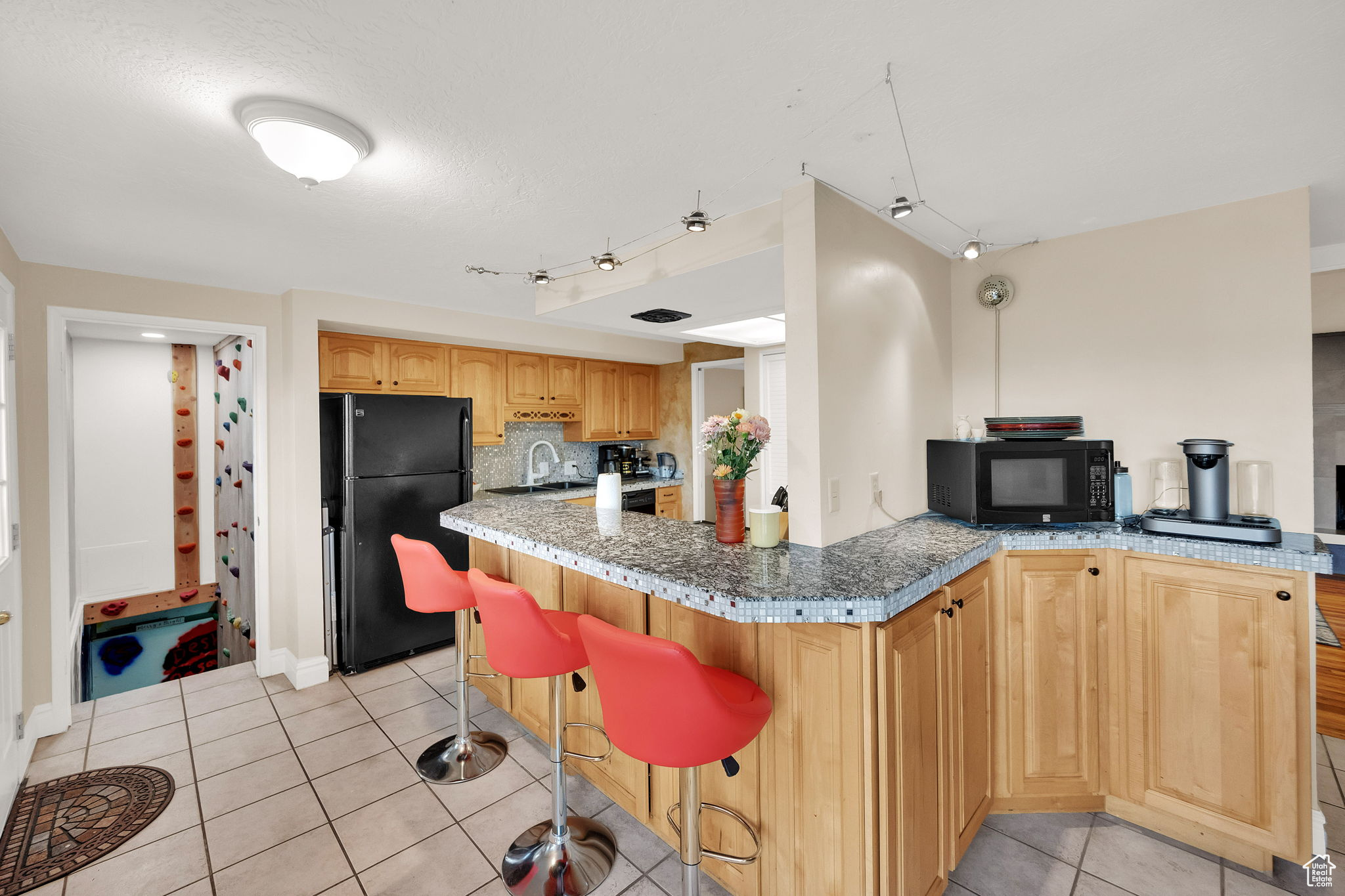 WHITE CITY - Residential