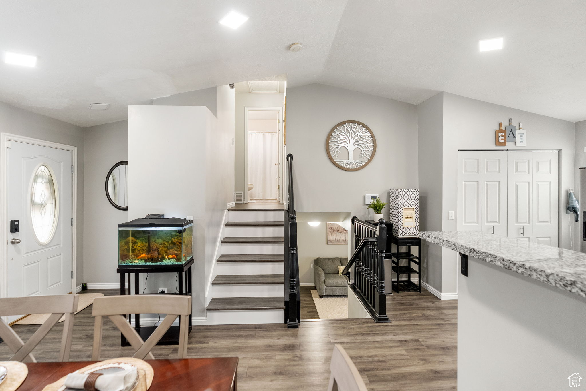 SUNSET MEADOWS - Residential