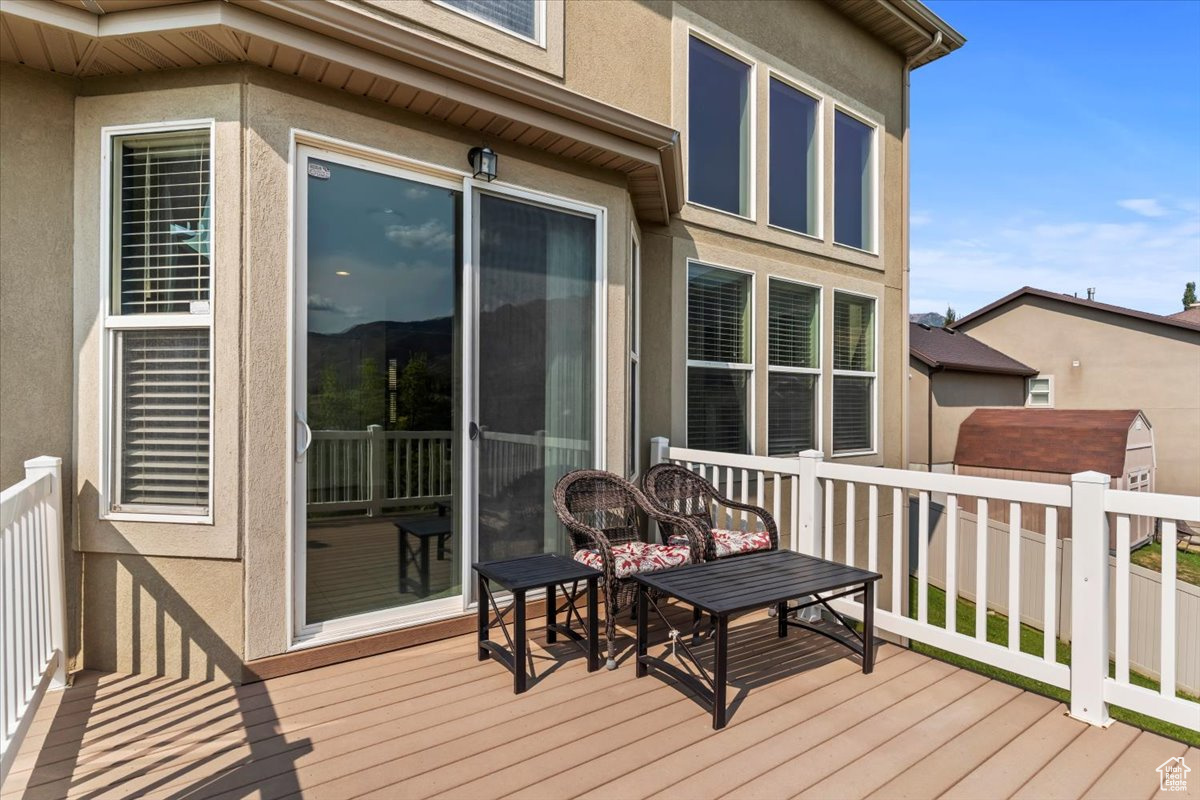 GREYHAWK 103 - Residential