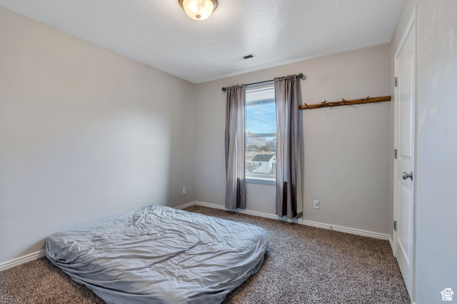 SPRING CREEK RANCH - Residential