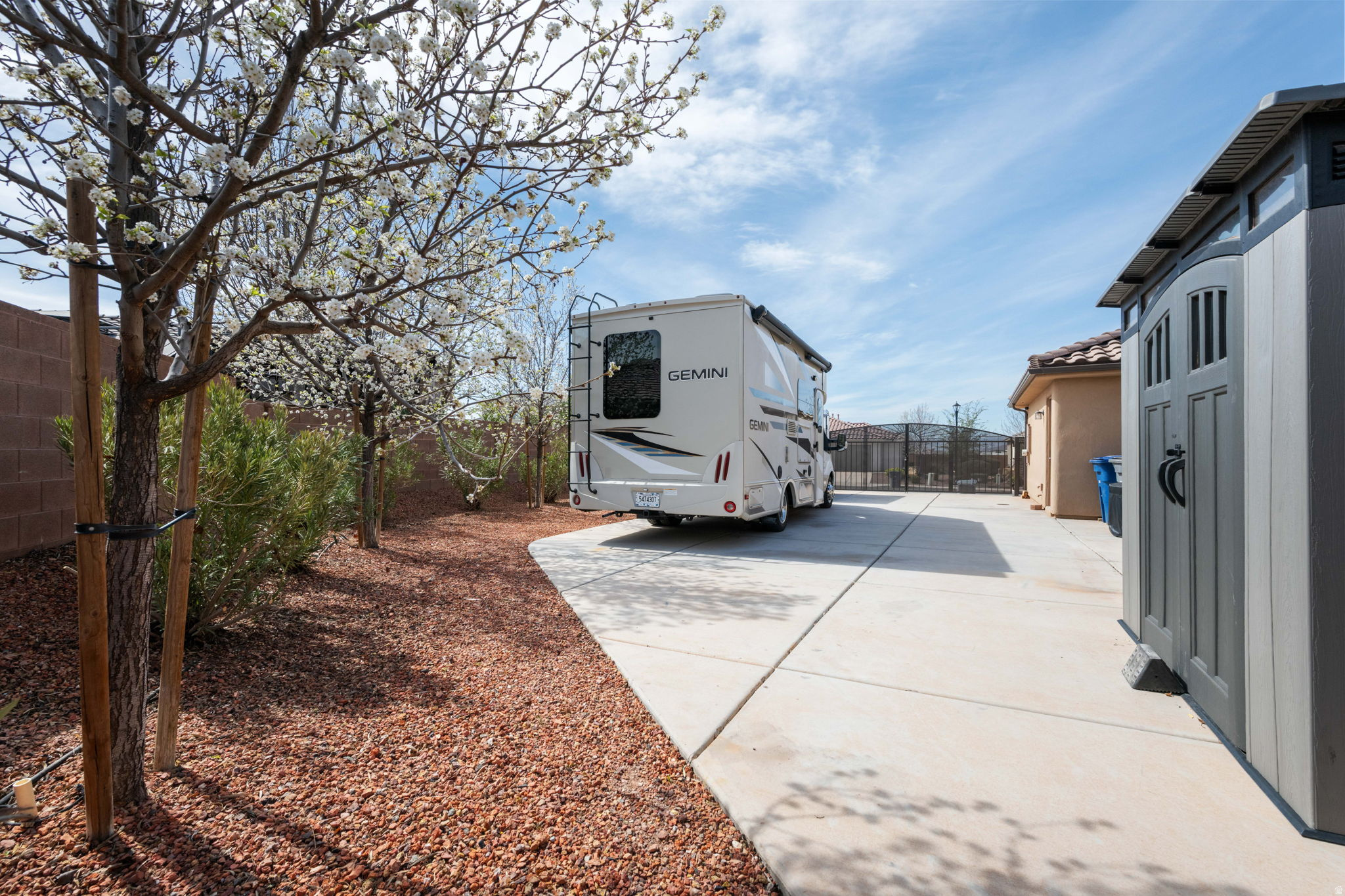 SUGAR PLUM IN THE FIELDS PH 6 - Residential