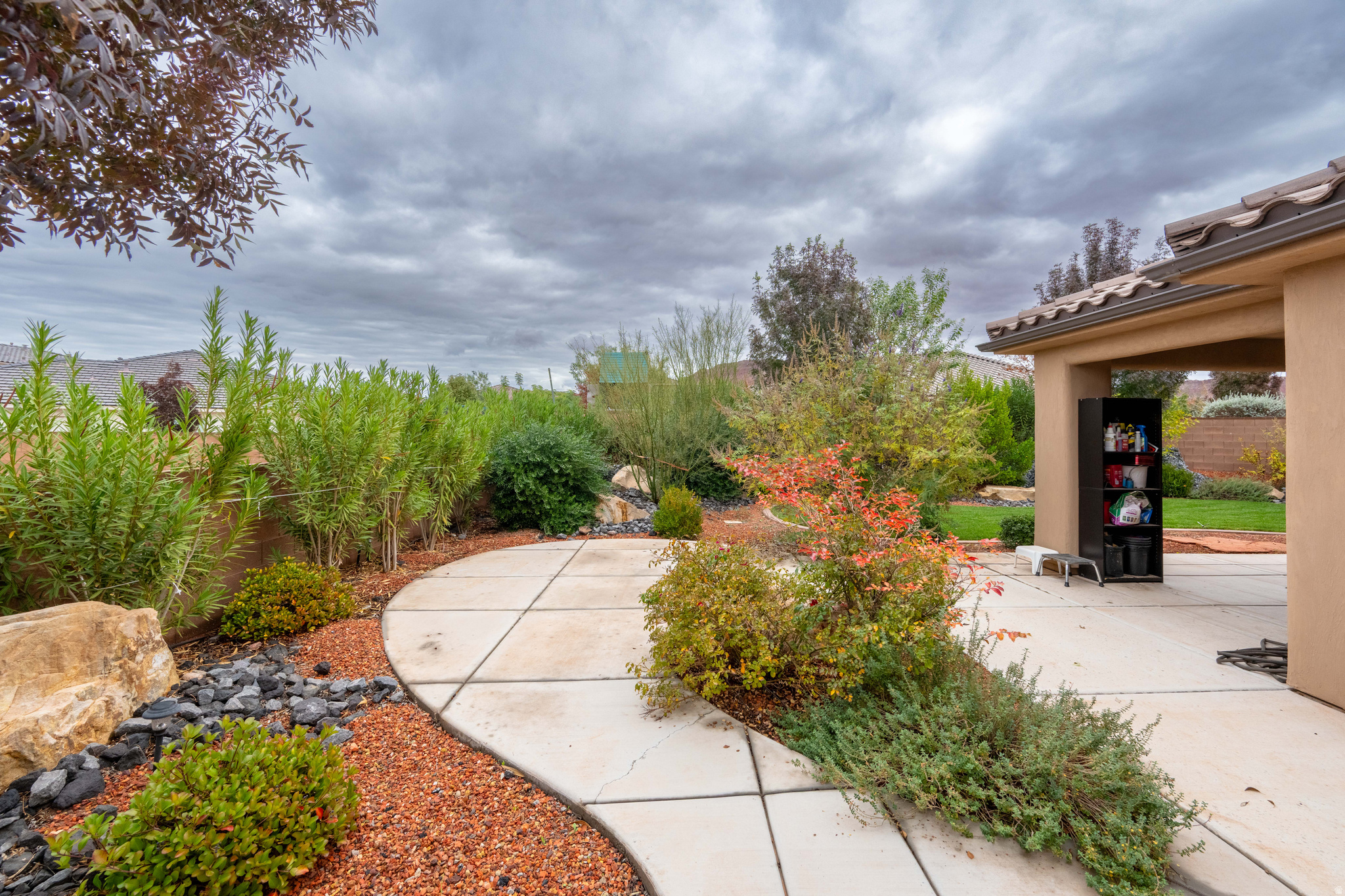 SUGAR PLUM IN THE FIELDS PH 6 - Residential