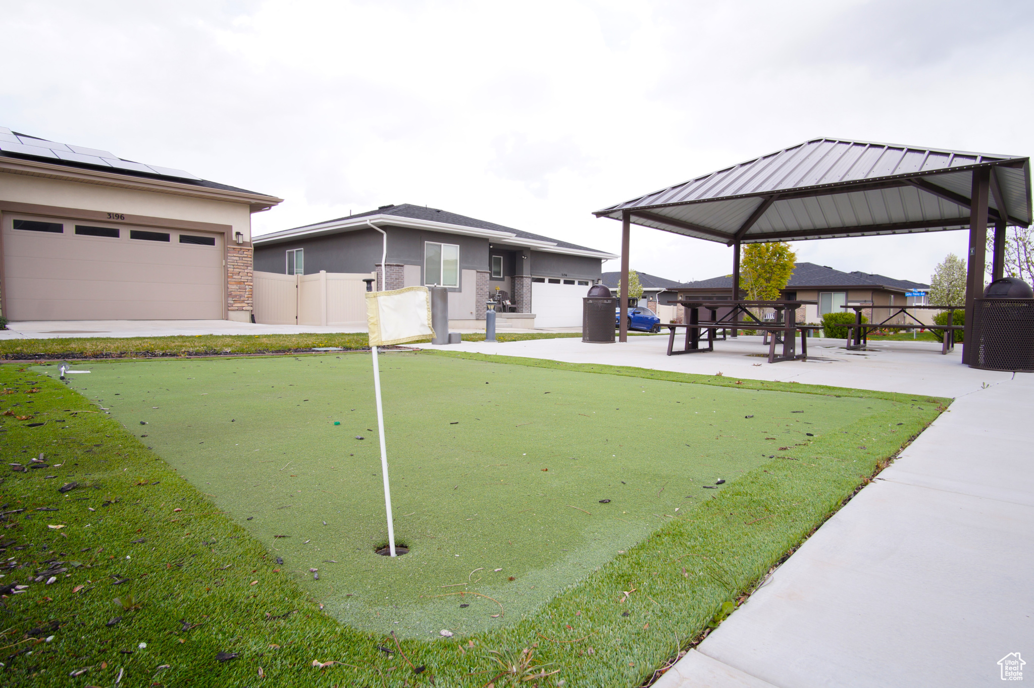 MILLPOINT - Residential