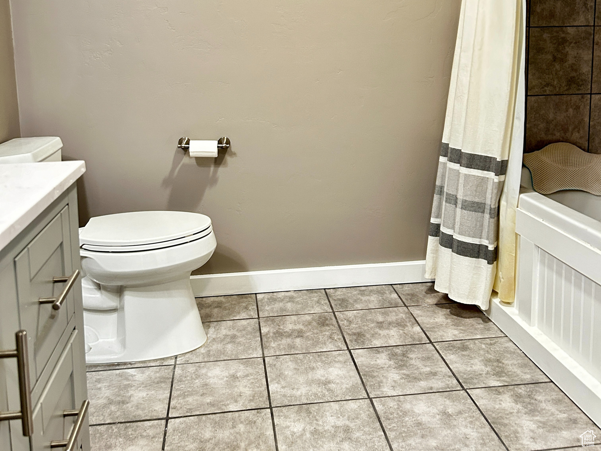 SADDLEBACK PASTURES LLC - Residential