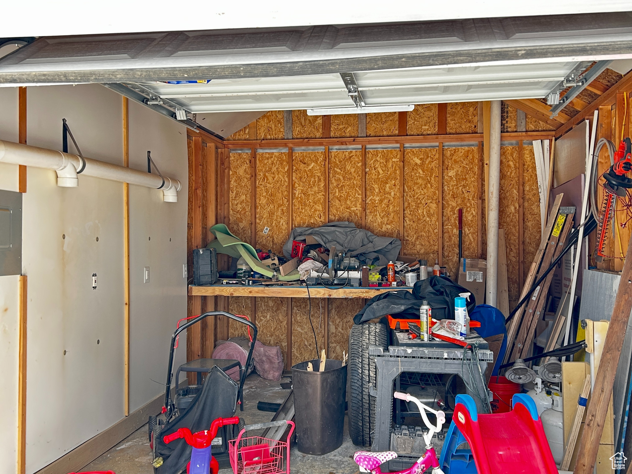 SADDLEBACK PASTURES LLC - Residential