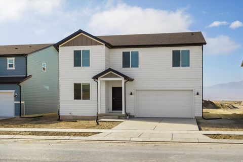 Tiny photo for 3447 N BROWNING ST #1529, Eagle Mountain, UT 84005 (MLS # 2132334)