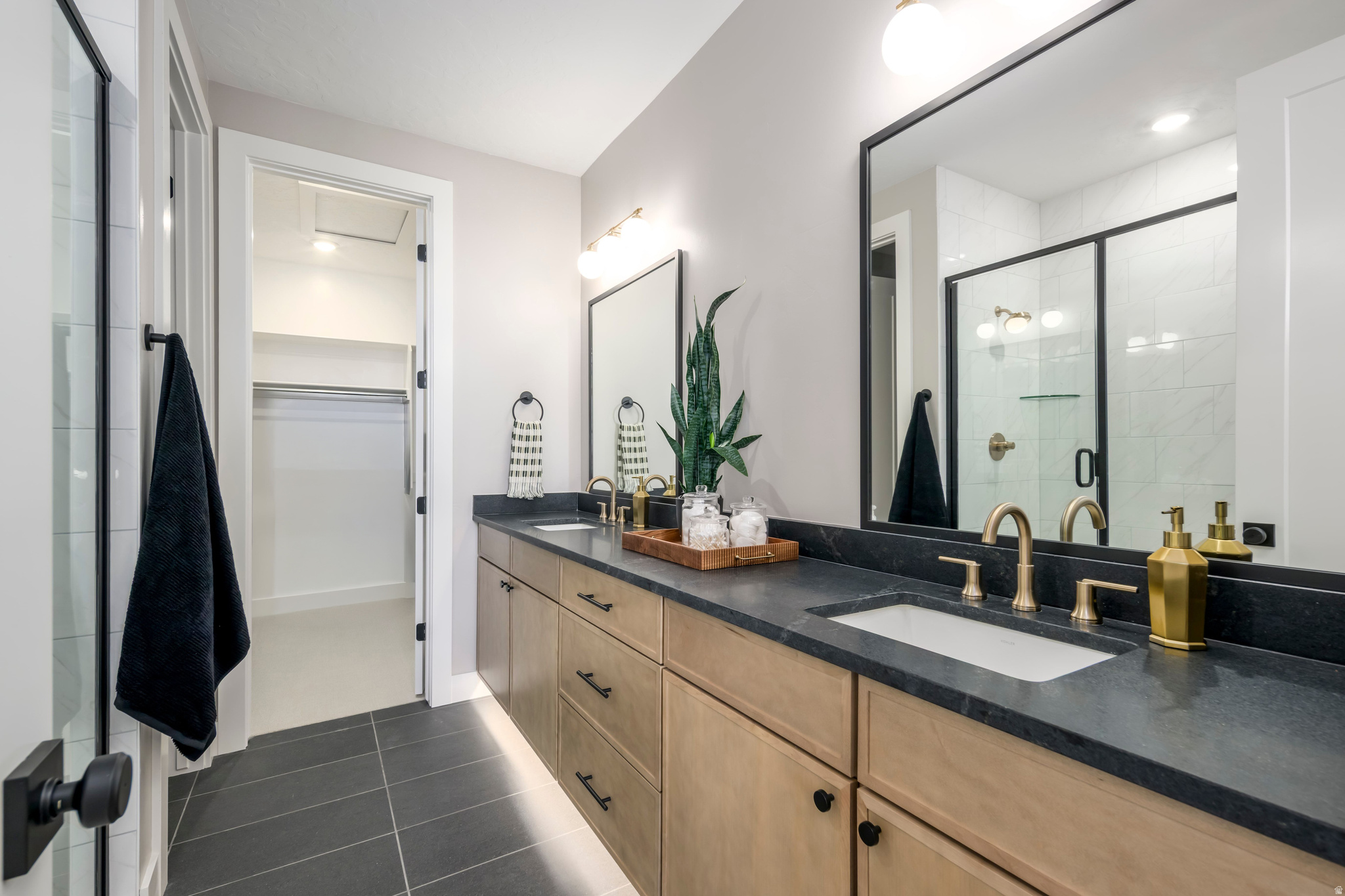 ASPIRE AT HOLLADAY HILLS - Residential