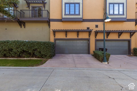 Tiny photo for 5015 N EDGEWOOD DR #102, Provo, UT 84604 (MLS # 2189876)