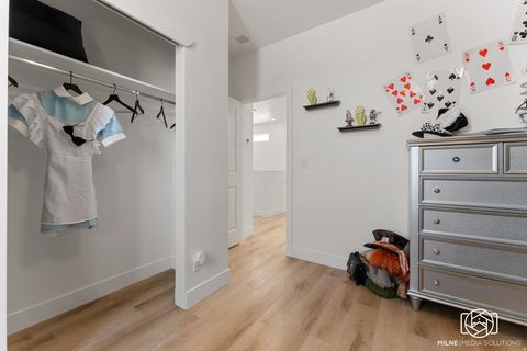 Tiny photo for 528 W GREEN MOUNTAIN DR, Saint George, UT 84790 (MLS # 2158356)