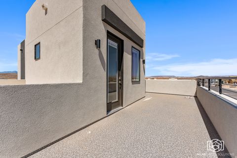 Tiny photo for 528 W GREEN MOUNTAIN DR, Saint George, UT 84790 (MLS # 2158356)