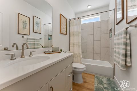 Tiny photo for 528 W GREEN MOUNTAIN DR, Saint George, UT 84790 (MLS # 2158356)