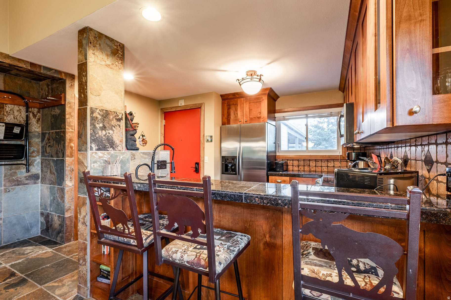 SNOW FLOWER II CONDOMINIUM - Residential