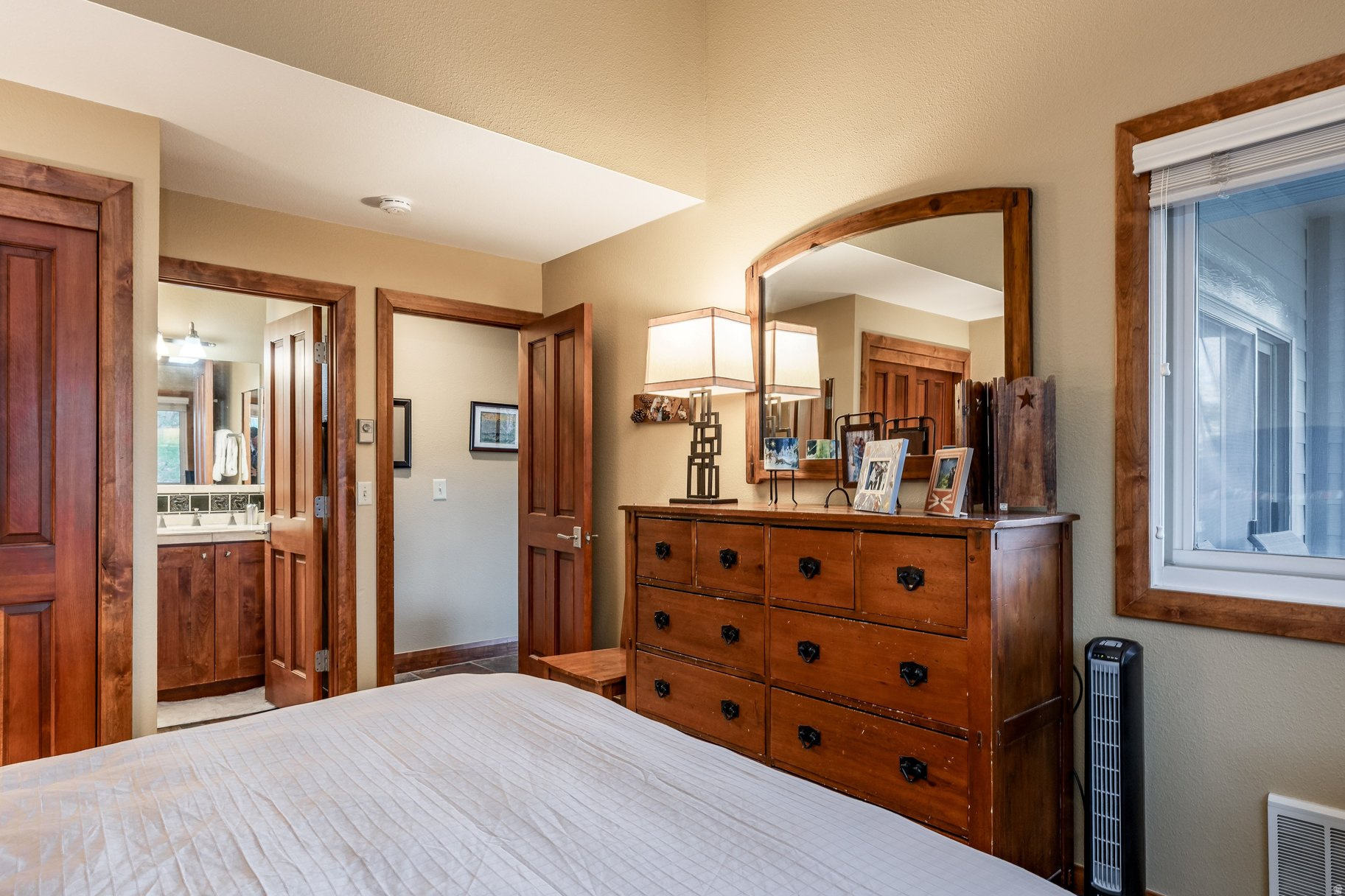 SNOW FLOWER II CONDOMINIUM - Residential