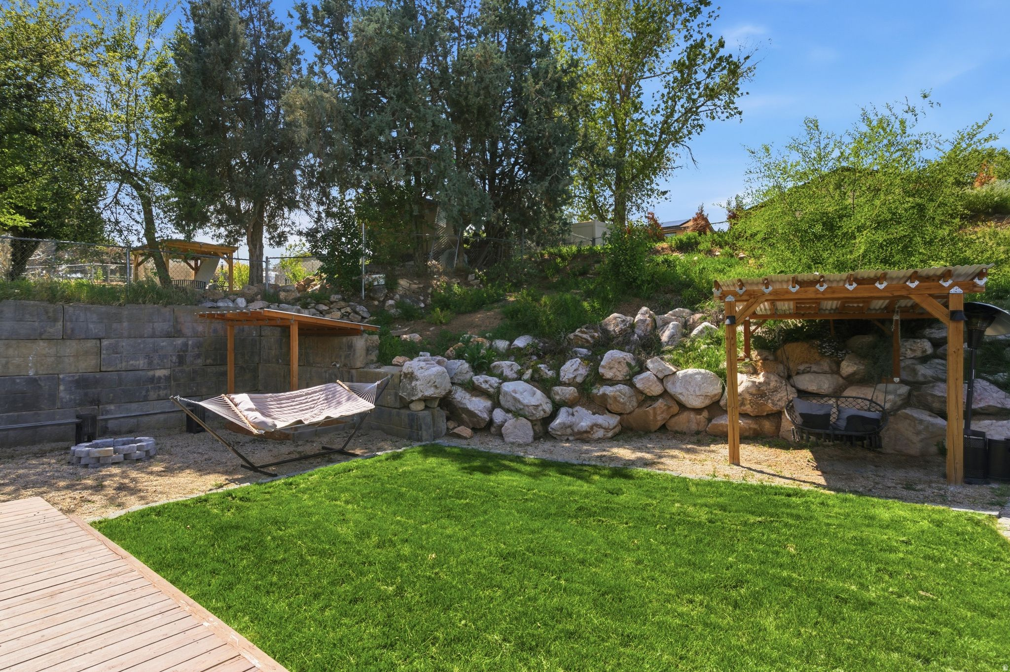 VALLEY SIDE SUBDIVIS - Residential