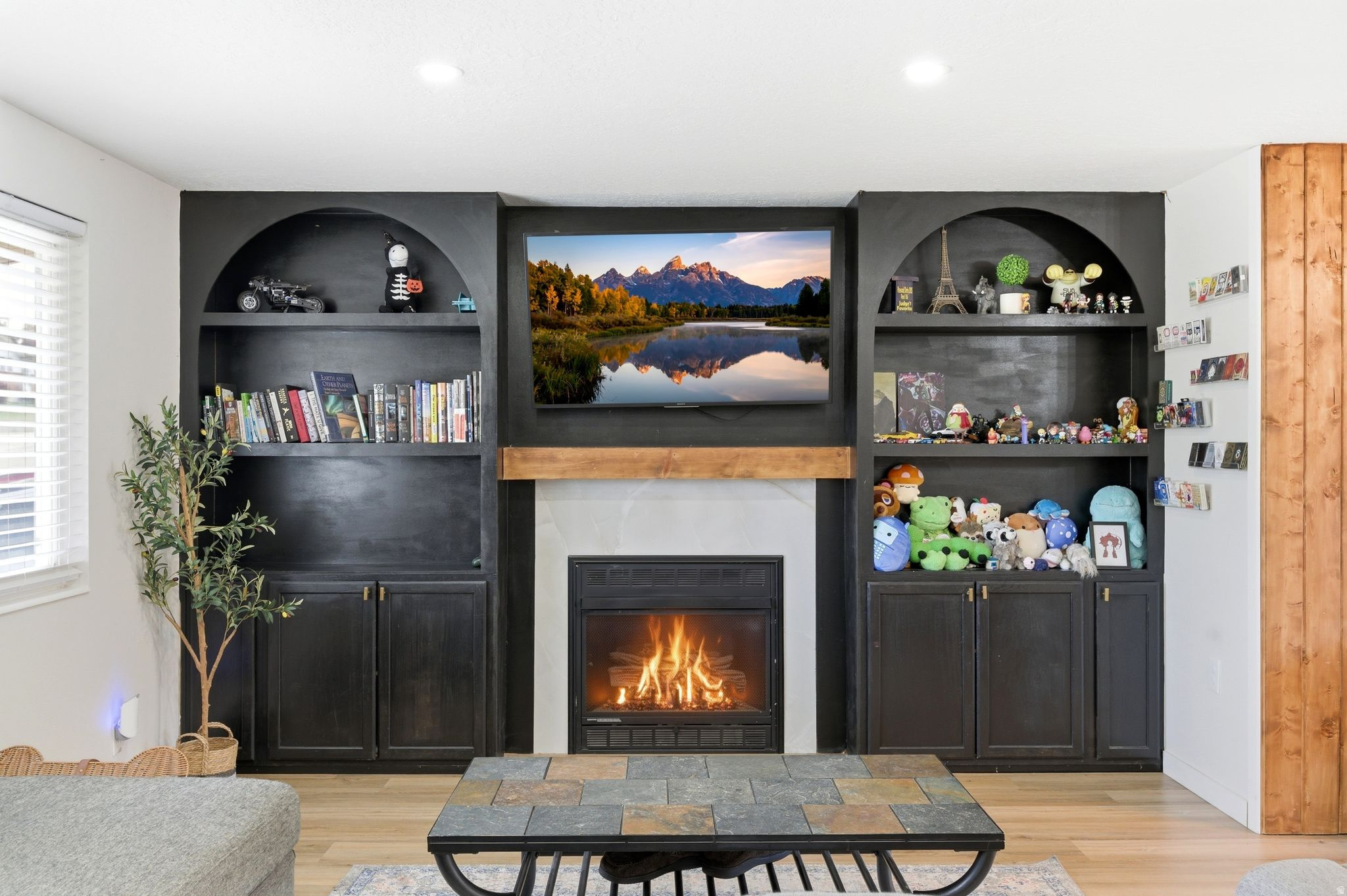 VALLEY SIDE SUBDIVIS - Residential