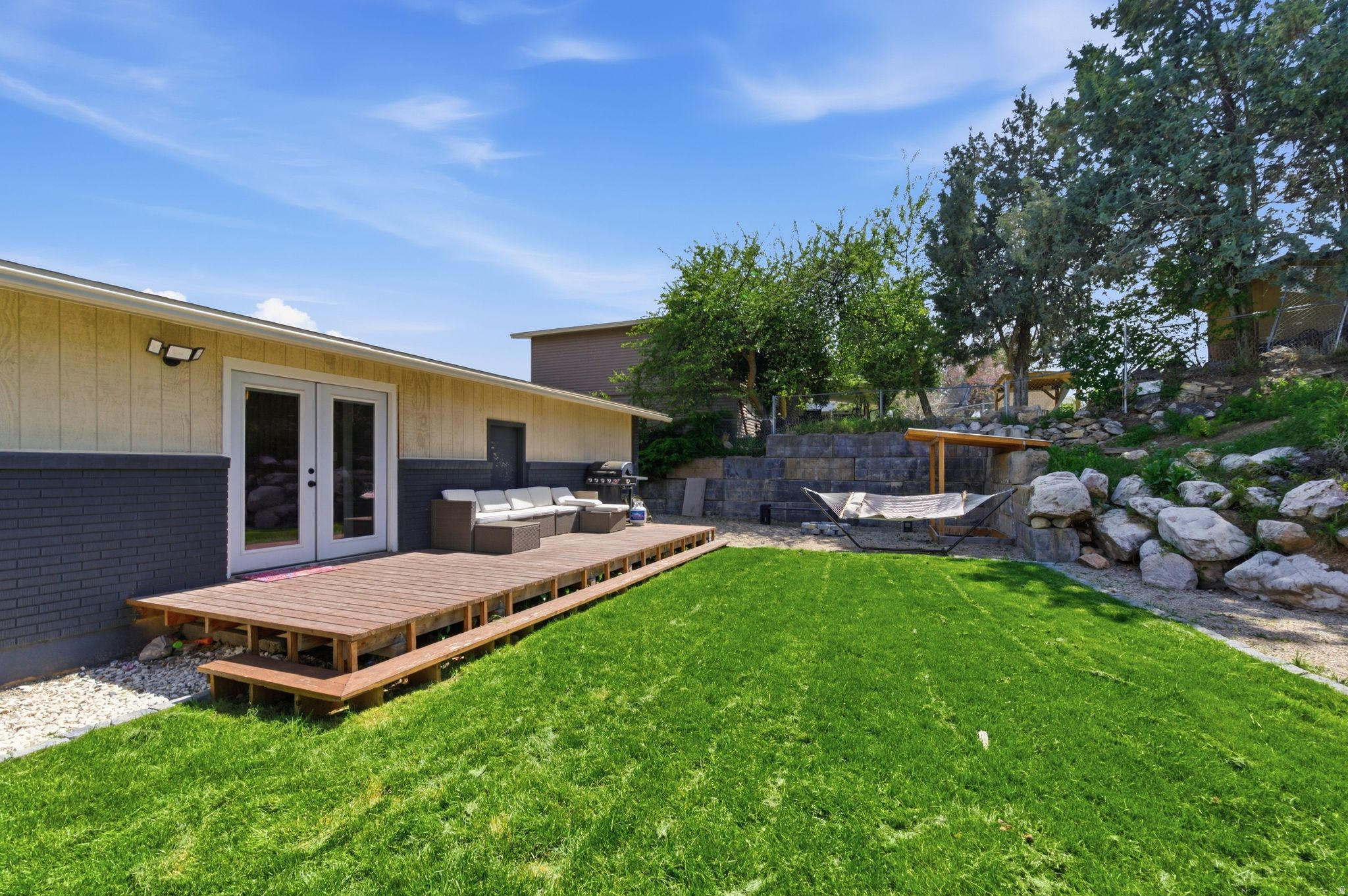 VALLEY SIDE SUBDIVIS - Residential