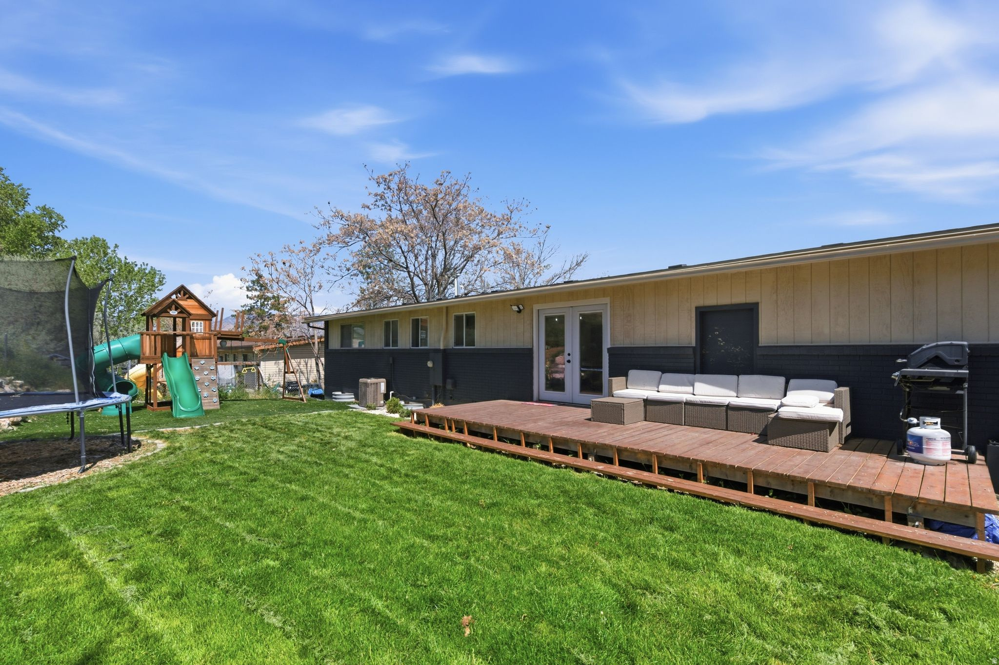 VALLEY SIDE SUBDIVIS - Residential