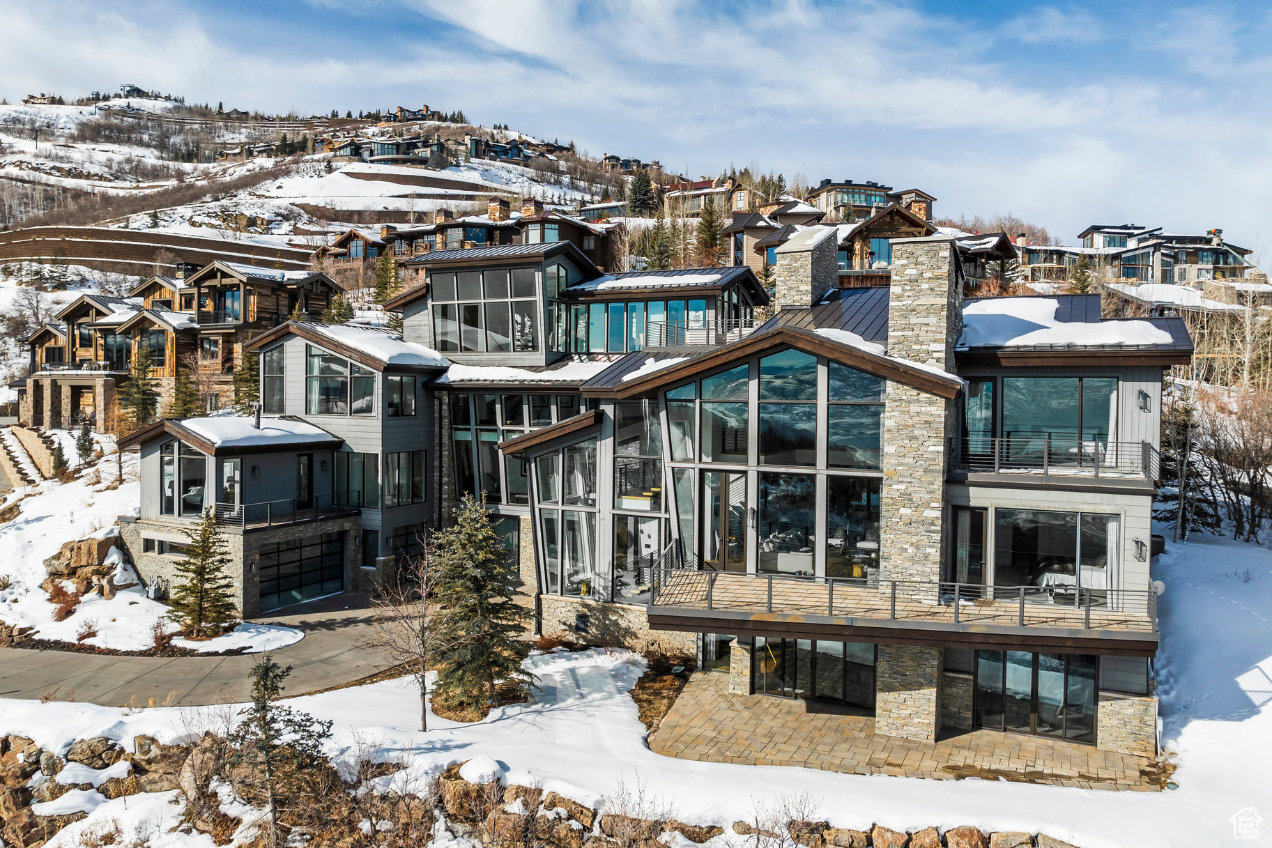DEER CREST ESTATES - Residential