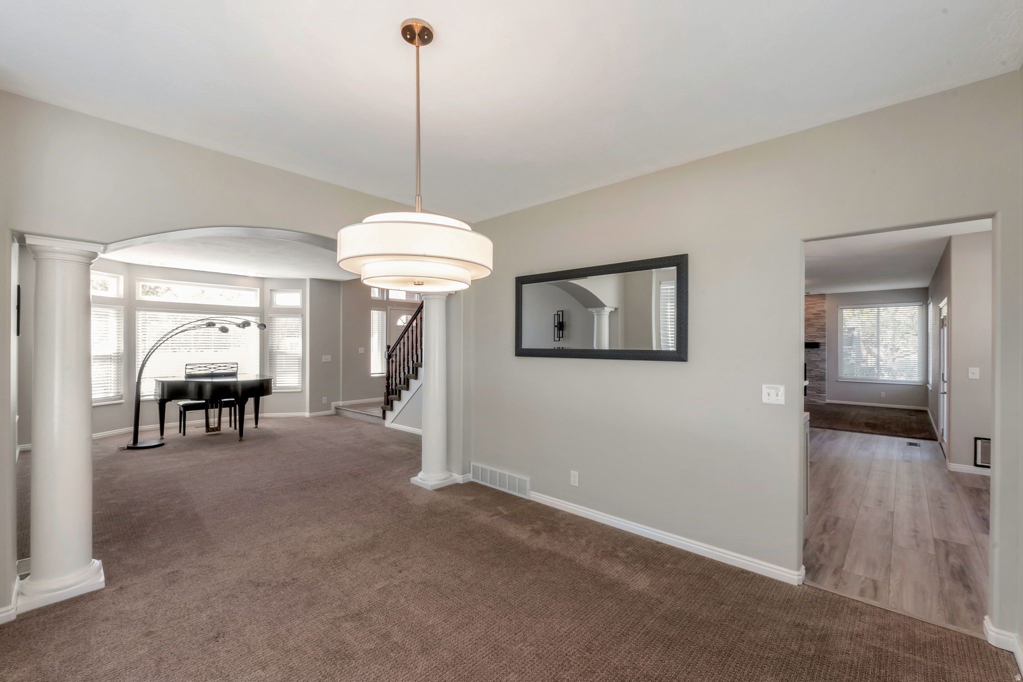 LINCOLN ESTATES - Residential