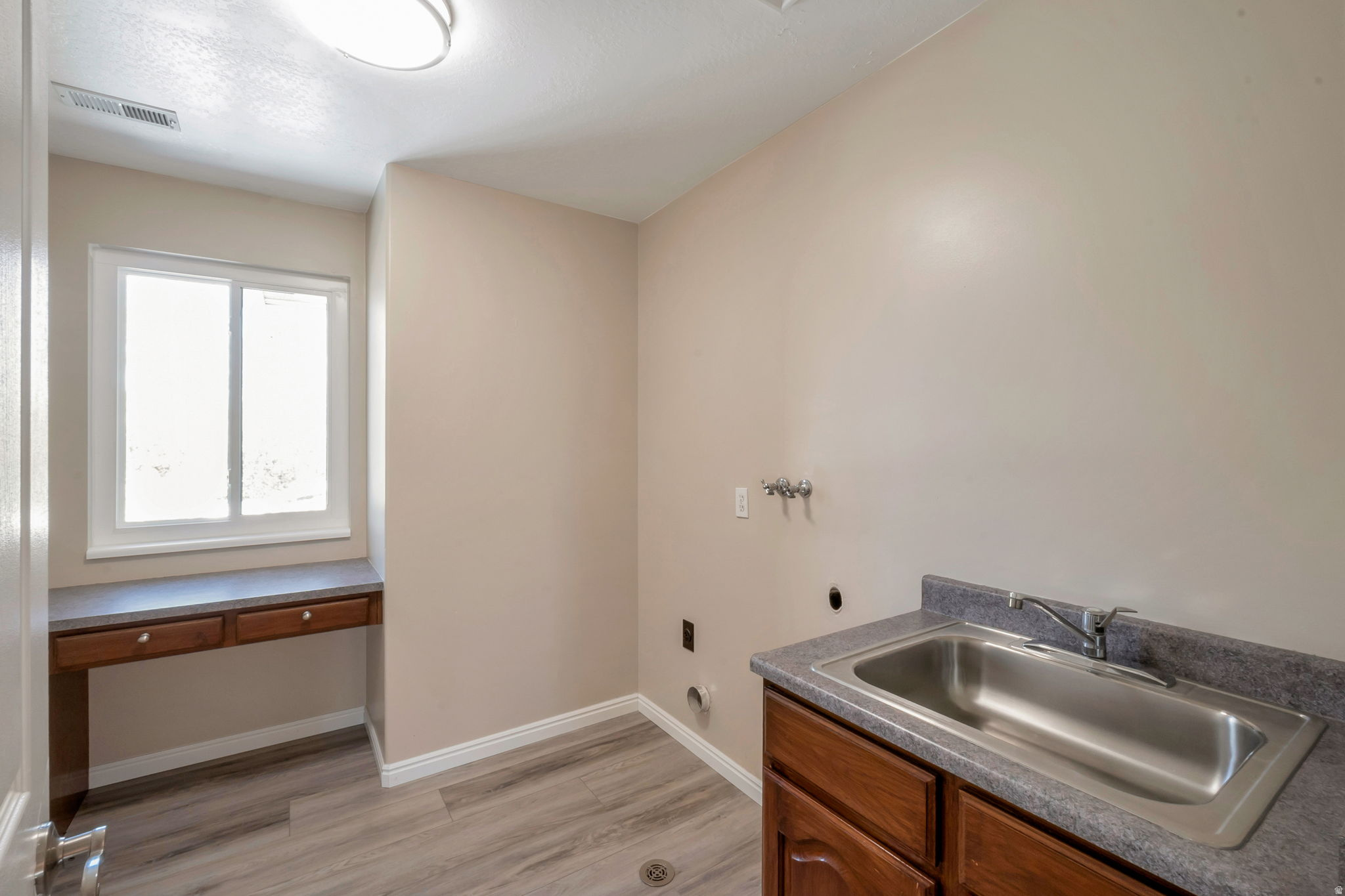 LINCOLN ESTATES - Residential